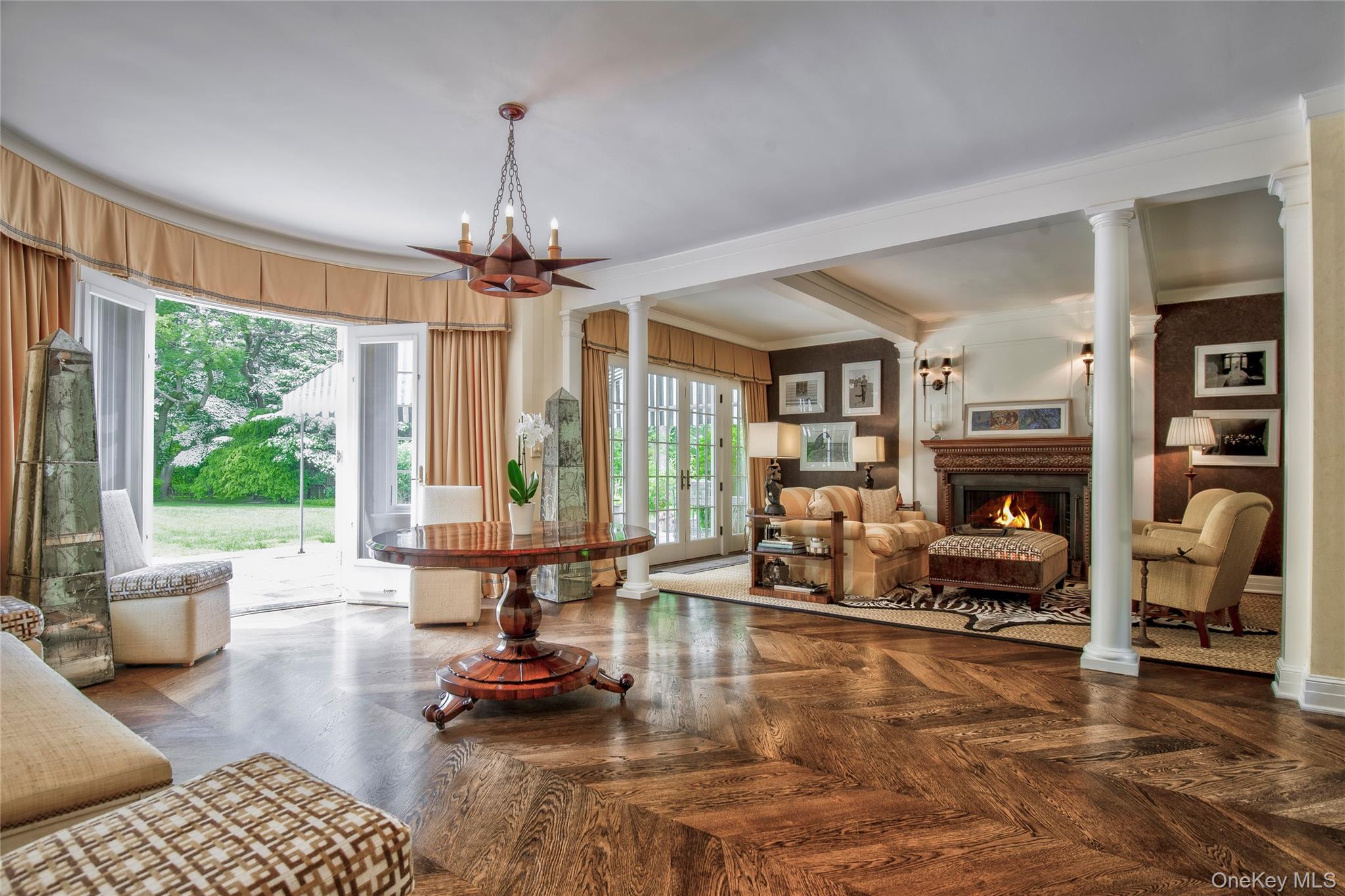 9 Meadow Spring Lane, Glen Cove, NY 11542