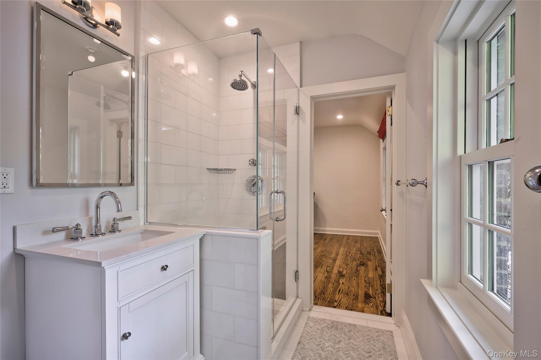 9 Meadow Spring Lane, Glen Cove, NY 11542