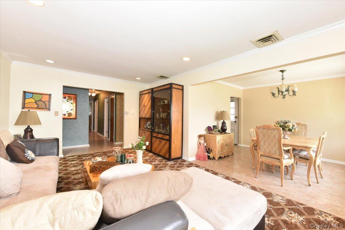 8519 212th Street, Hollis Hills, NY 11427