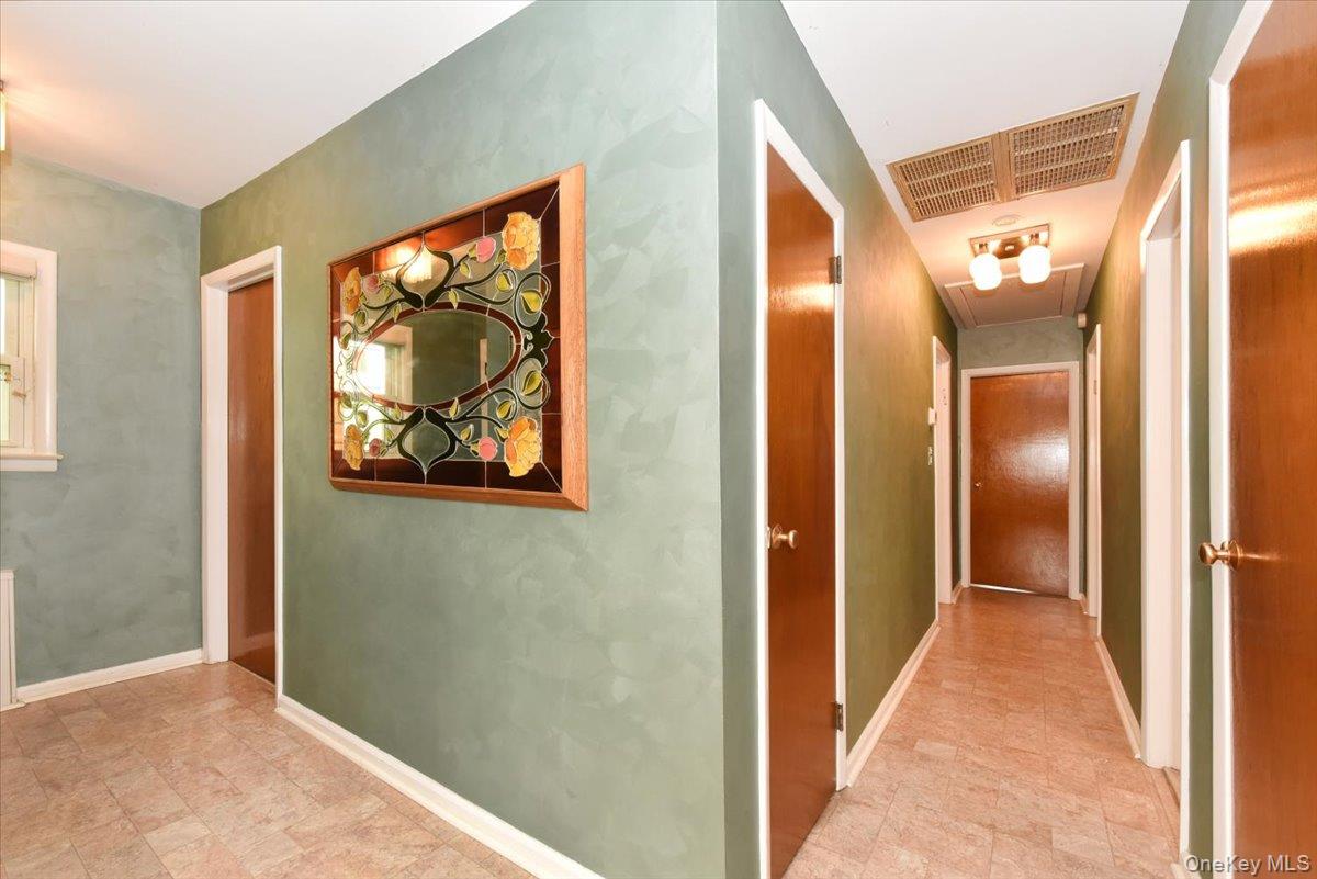 8519 212th Street, Hollis Hills, NY 11427