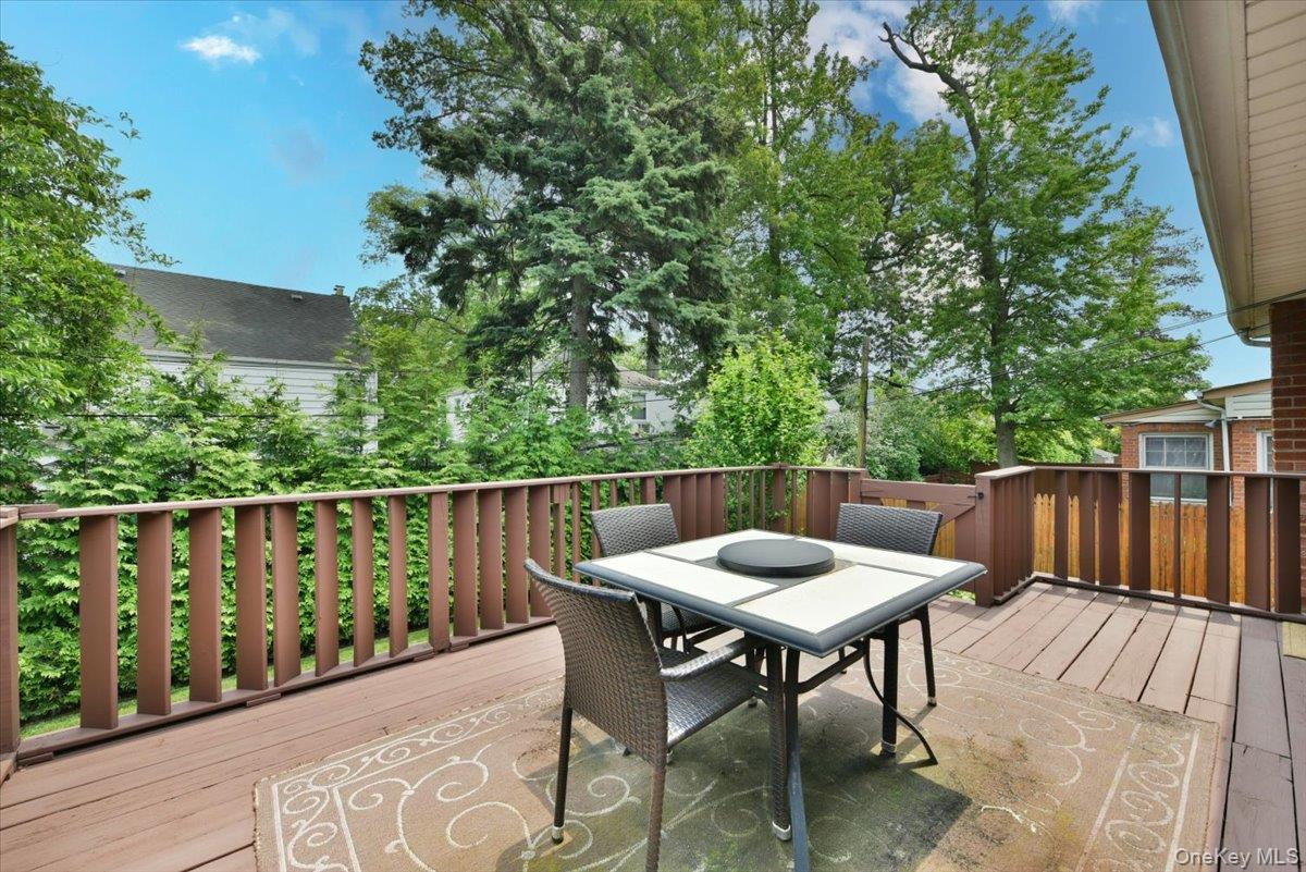 8519 212th Street, Hollis Hills, NY 11427