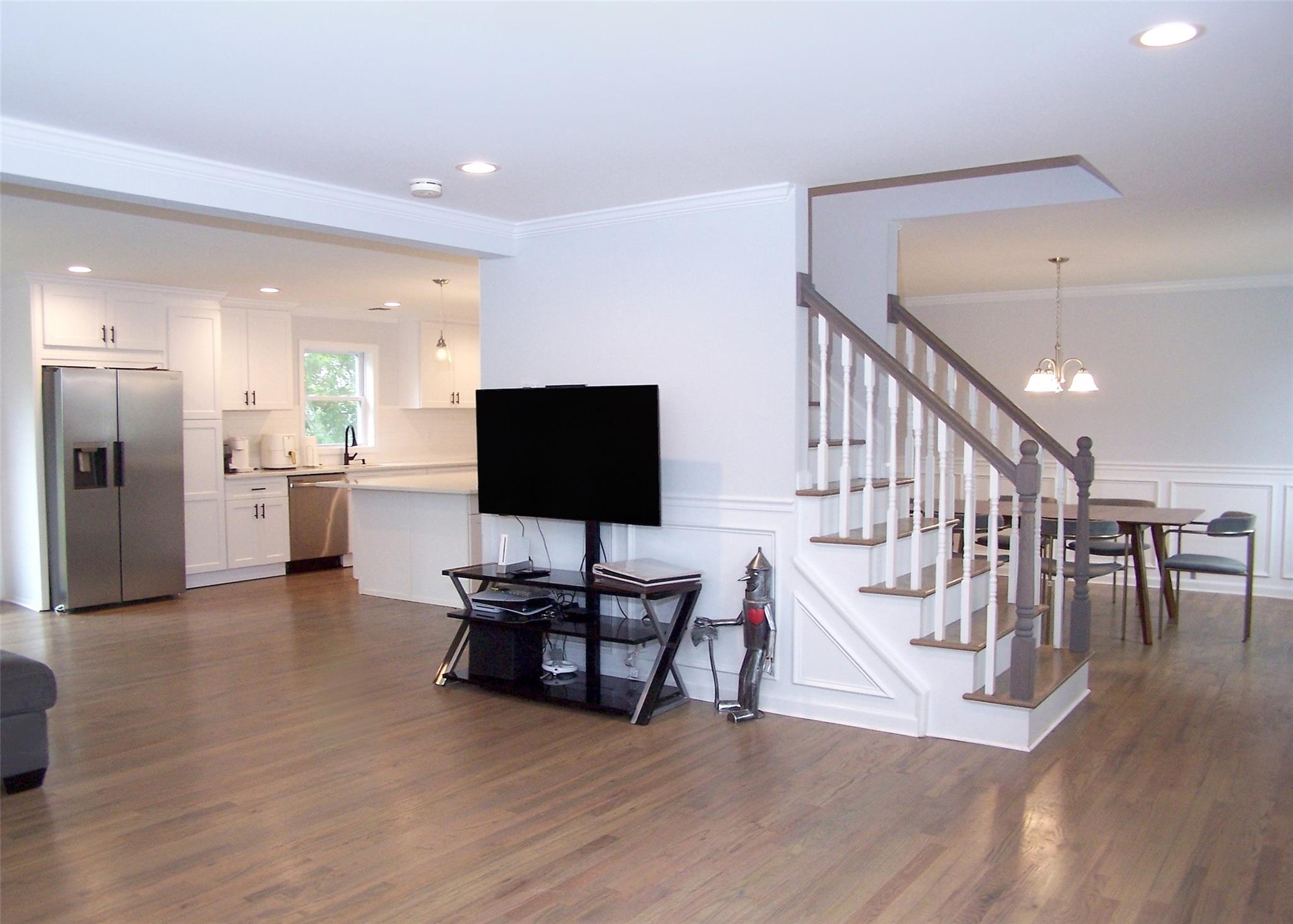 8 W Narcissus Road, Mastic Beach, NY 11951