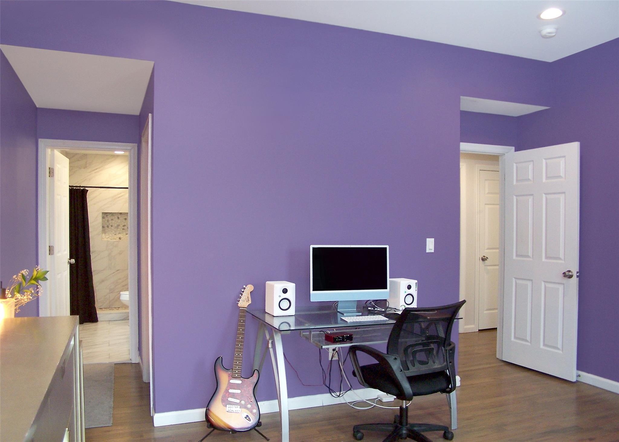 8 W Narcissus Road, Mastic Beach, NY 11951