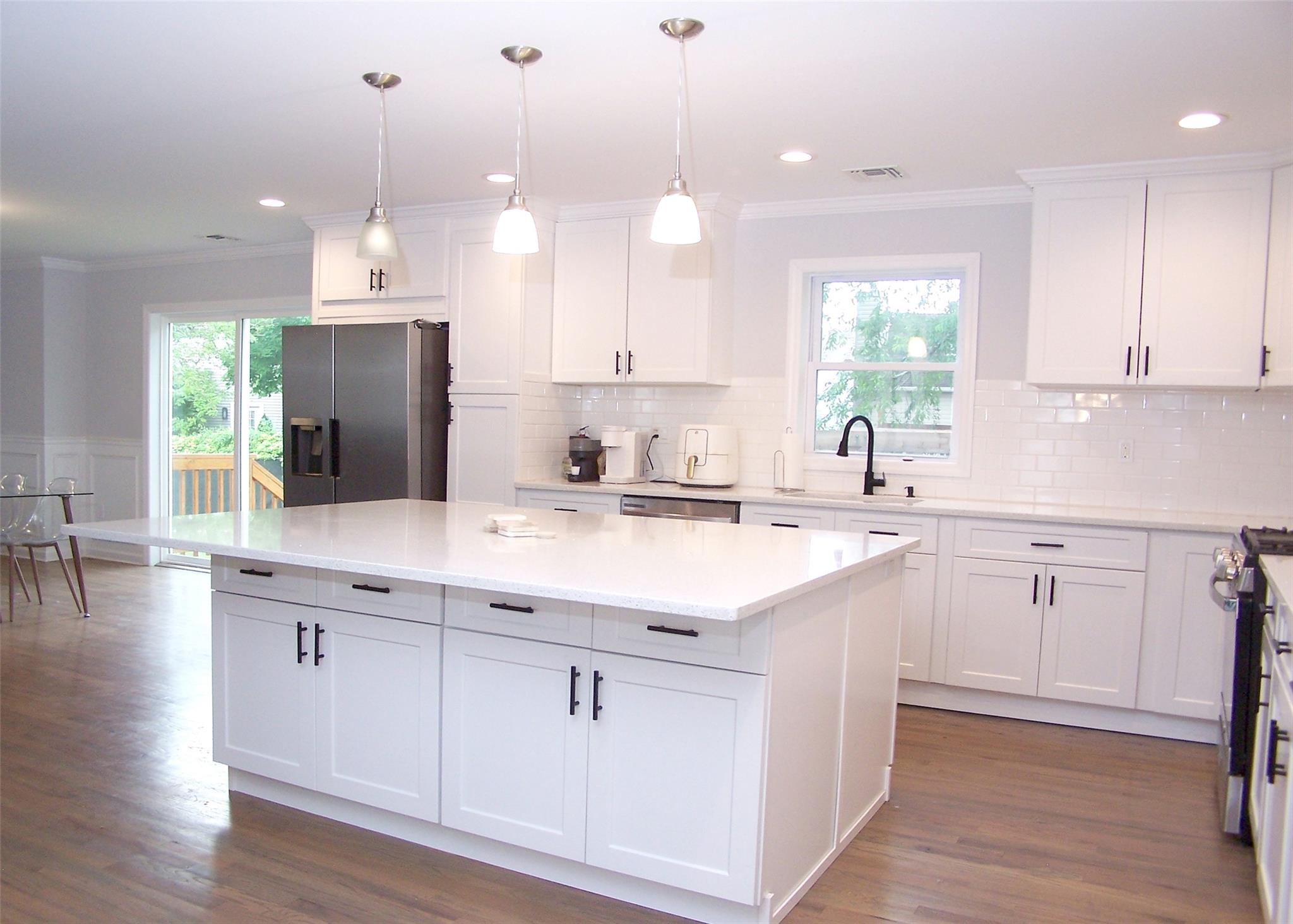 8 W Narcissus Road, Mastic Beach, NY 11951