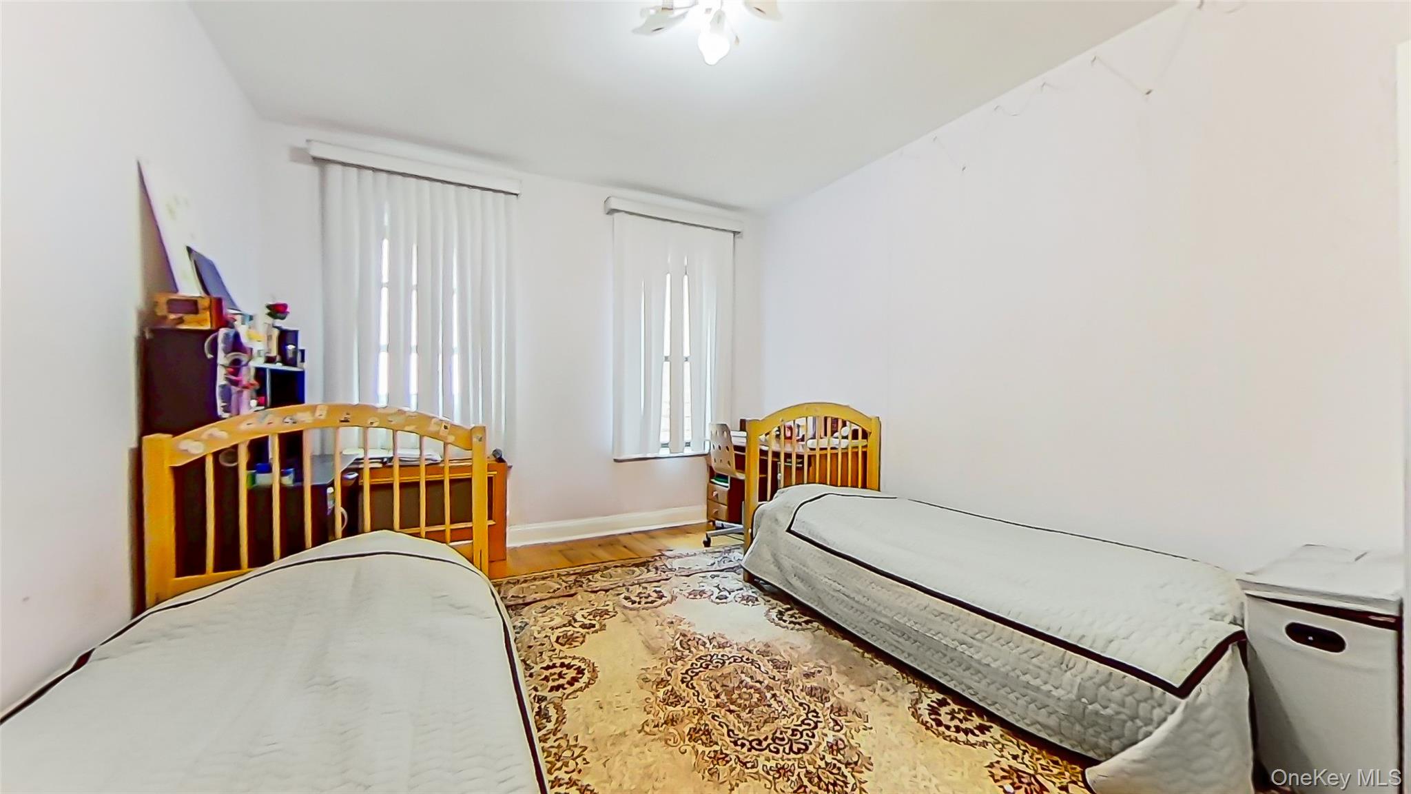 83-44 LEFFERTS Boulevard S # 4 R, Kew Gardens, NY 11415