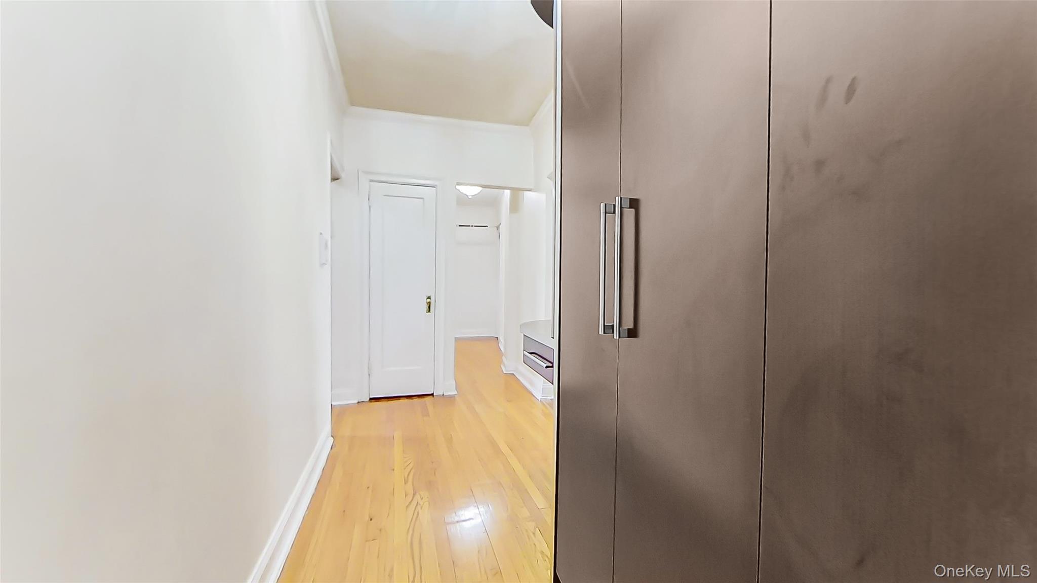 83-44 LEFFERTS Boulevard S # 4 R, Kew Gardens, NY 11415