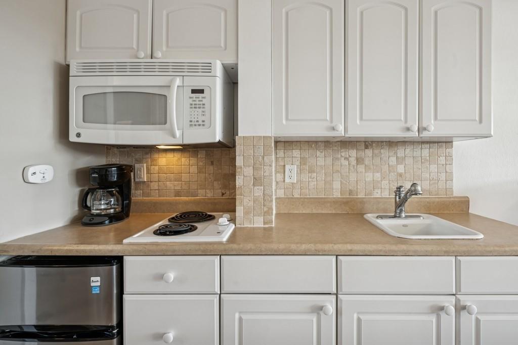 2136 Montauk Highway # 112, Amagansett, NY 11930