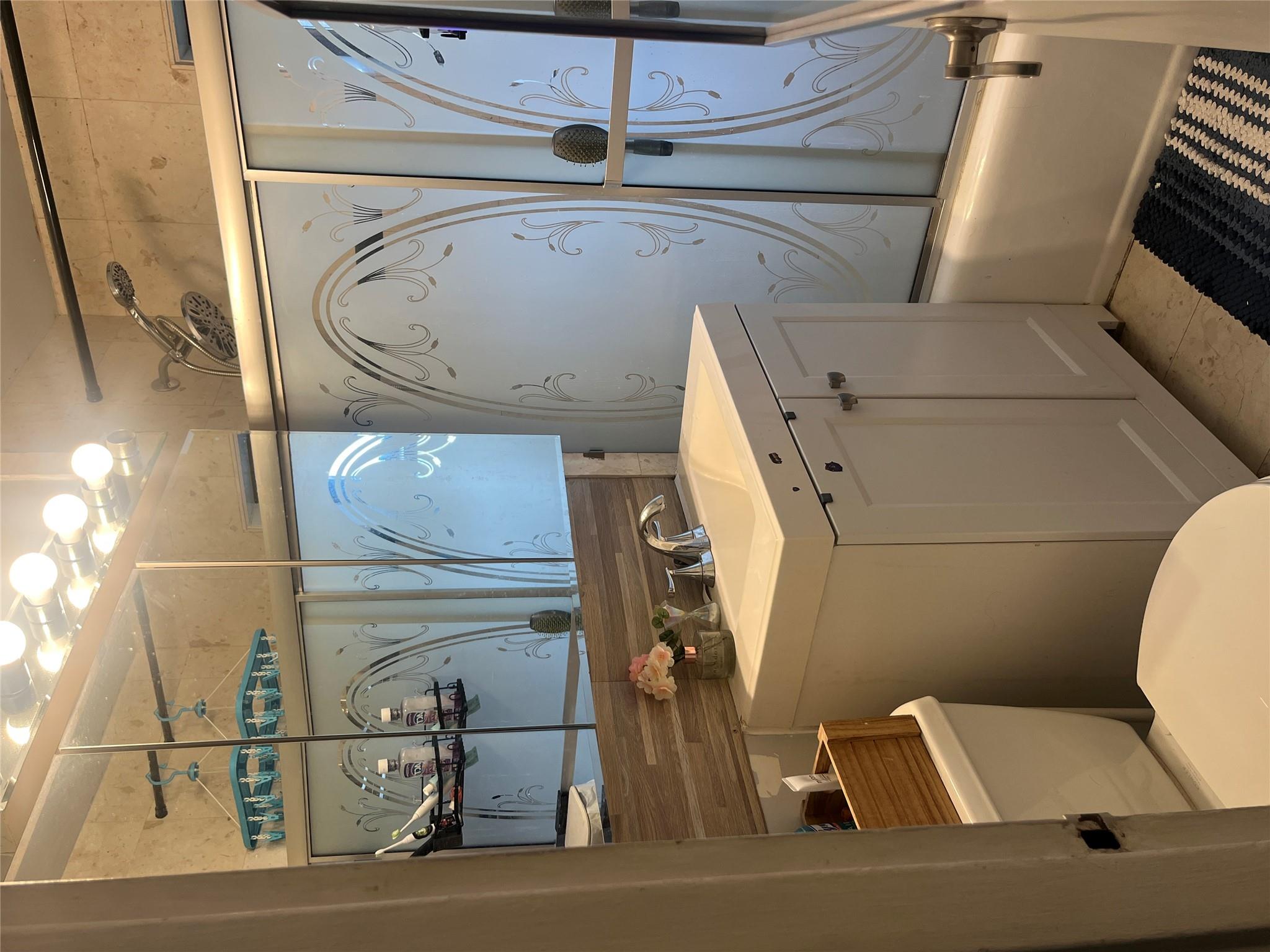 219-02 75TH Avenue # 2F, Oakland Gardens, NY 11364