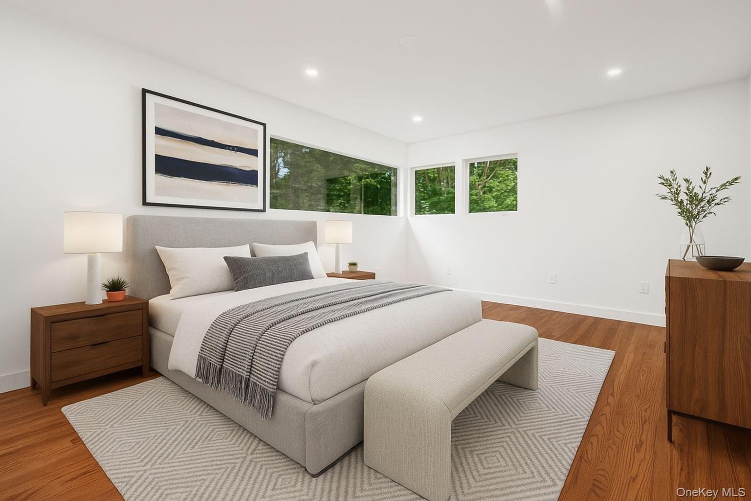 8 Junard Drive, Roslyn, NY 11576