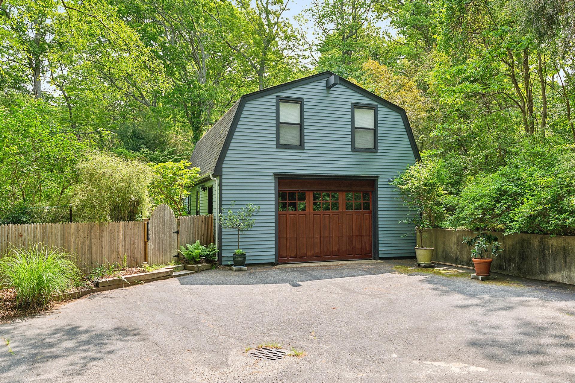 620 Majors Path, Southampton, NY 11968