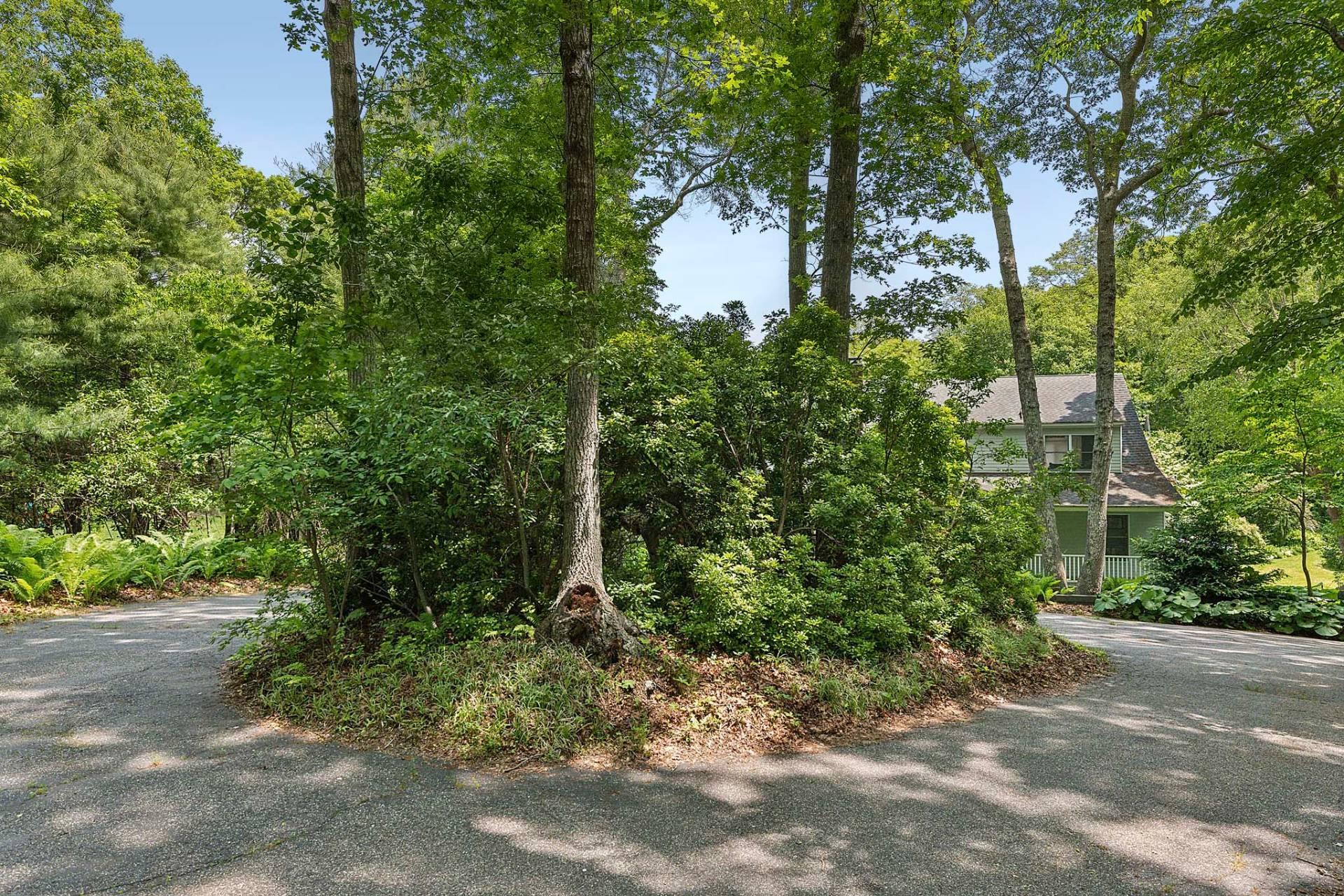 620 Majors Path, Southampton, NY 11968