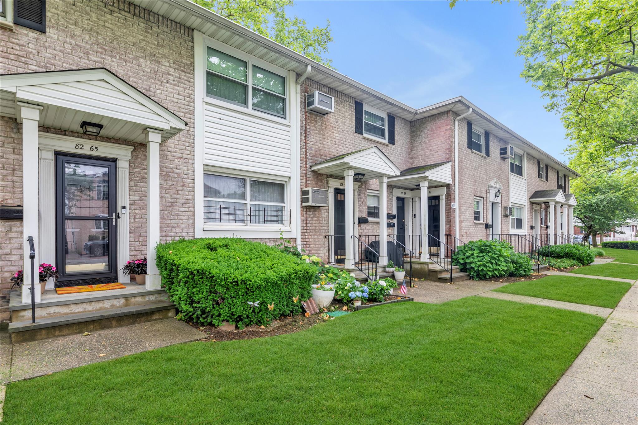 82-65 268 TH Street # 2nd Floor, Floral Park, NY 11004