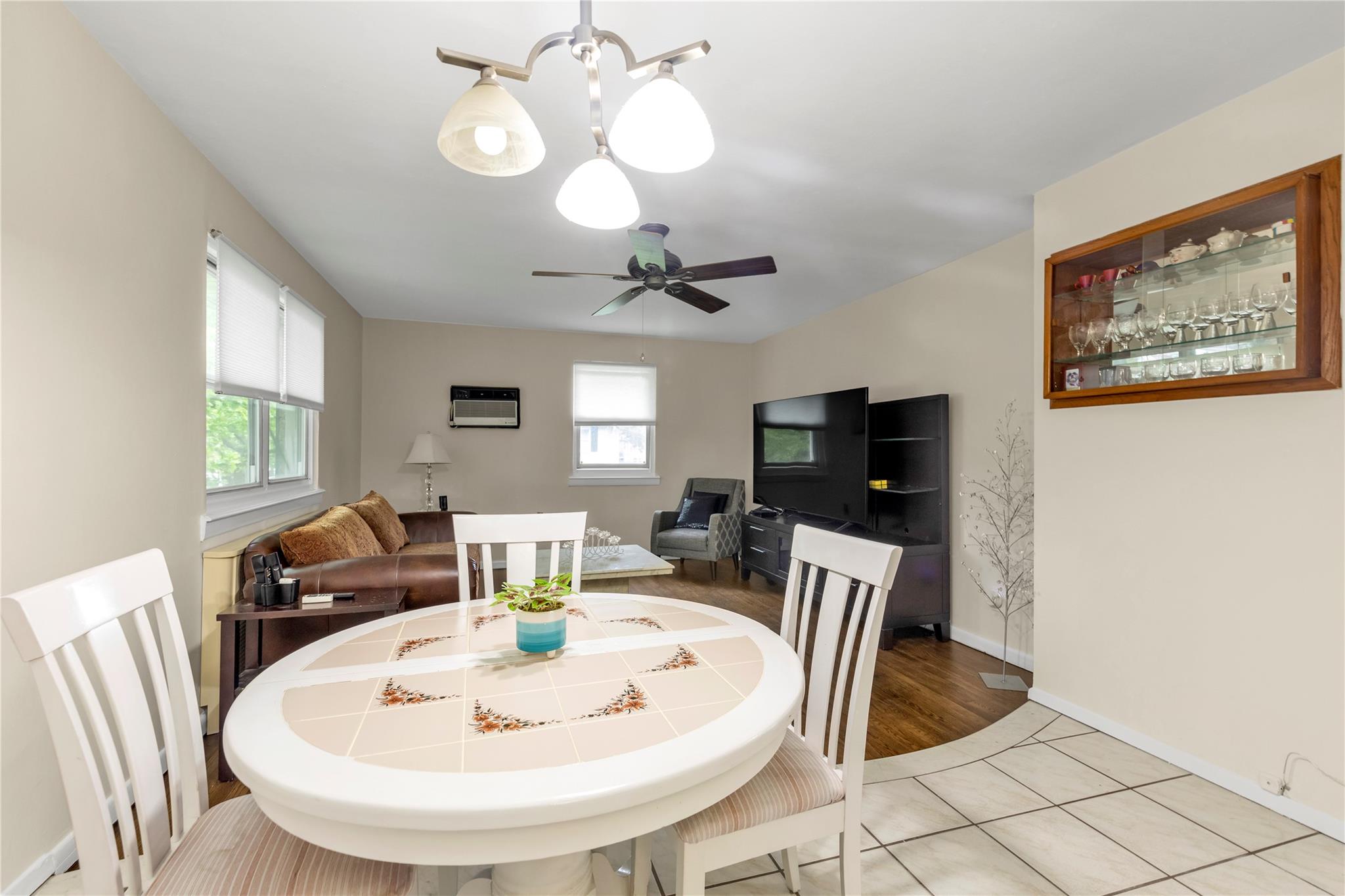 82-65 268 TH Street # 2nd Floor, Floral Park, NY 11004