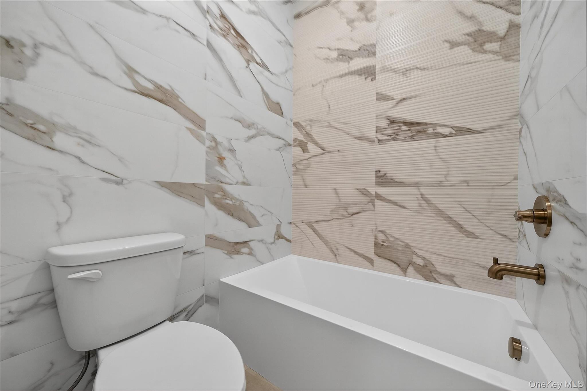 2 Lionel Passage, Monroe, NY 10950