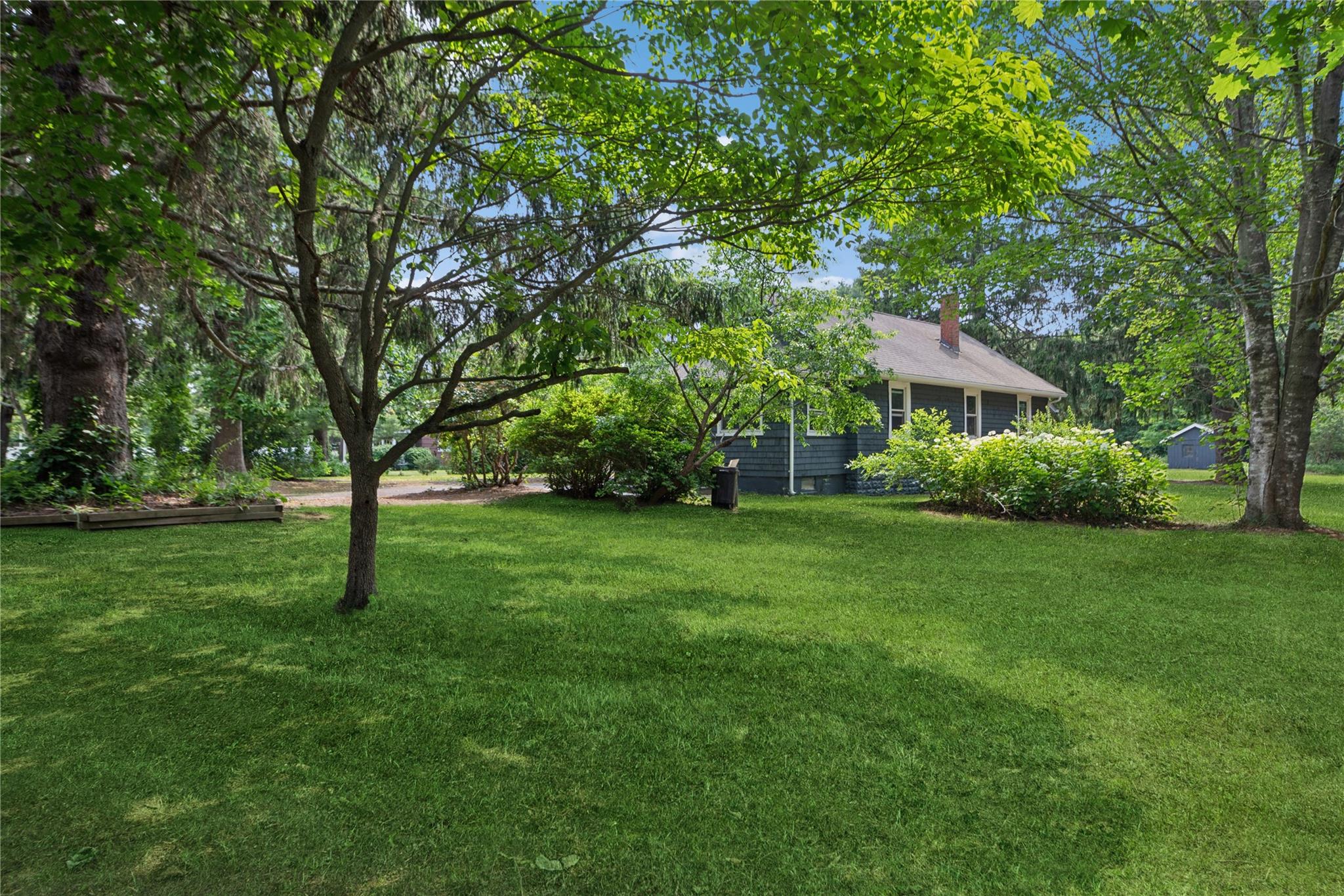 274 Dayton Avenue, Manorville, NY 11949