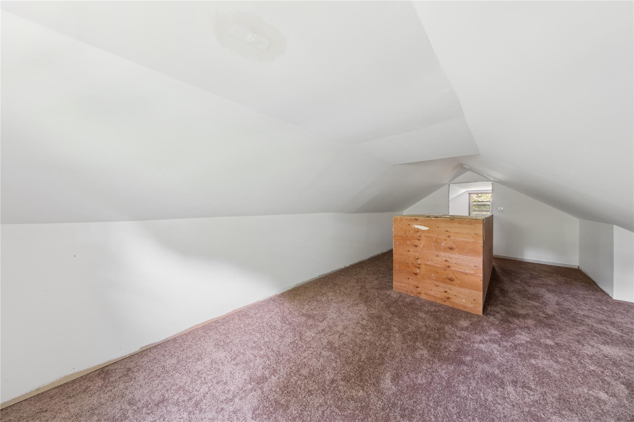 274 Dayton Avenue, Manorville, NY 11949