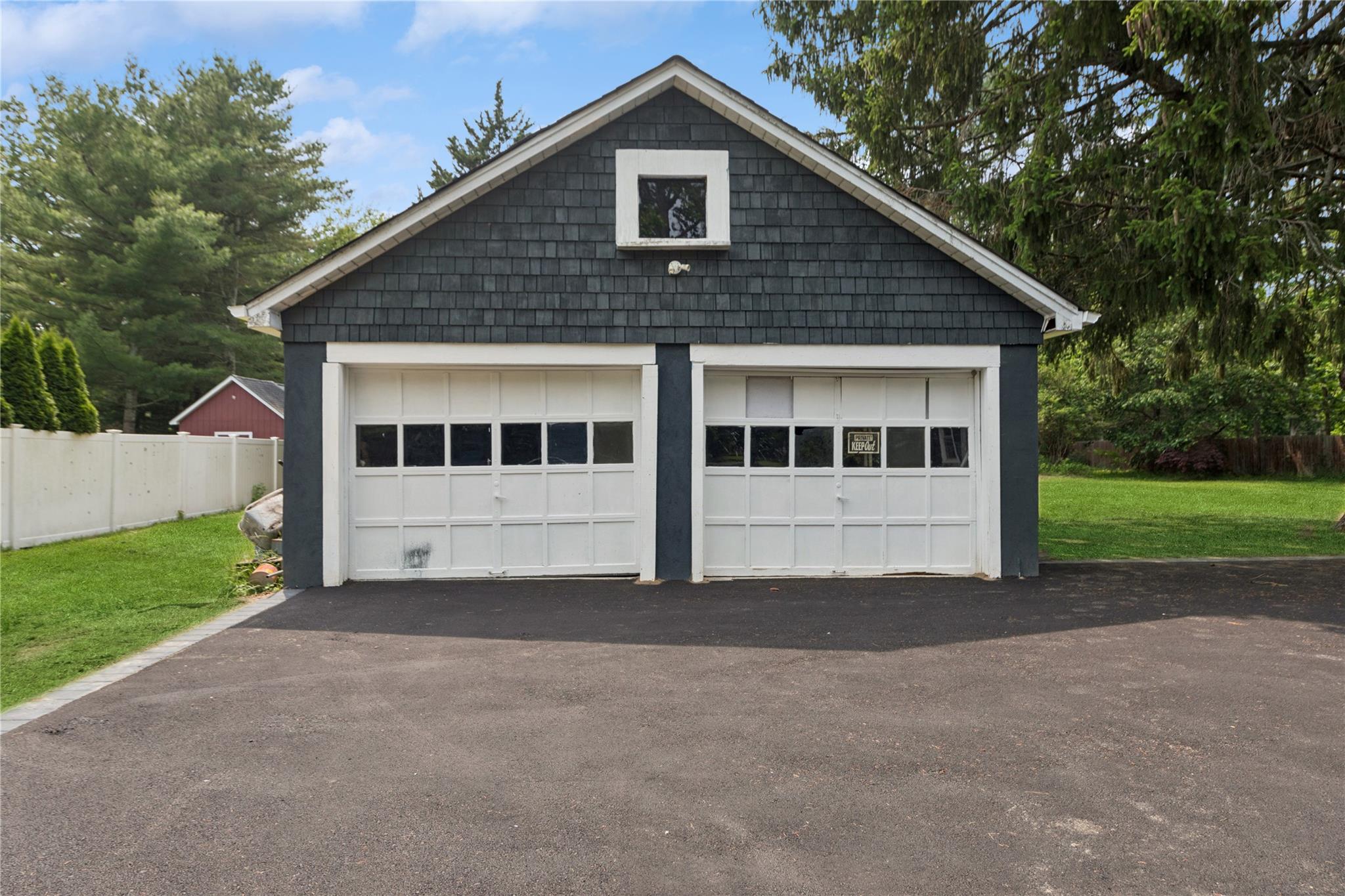 274 Dayton Avenue, Manorville, NY 11949