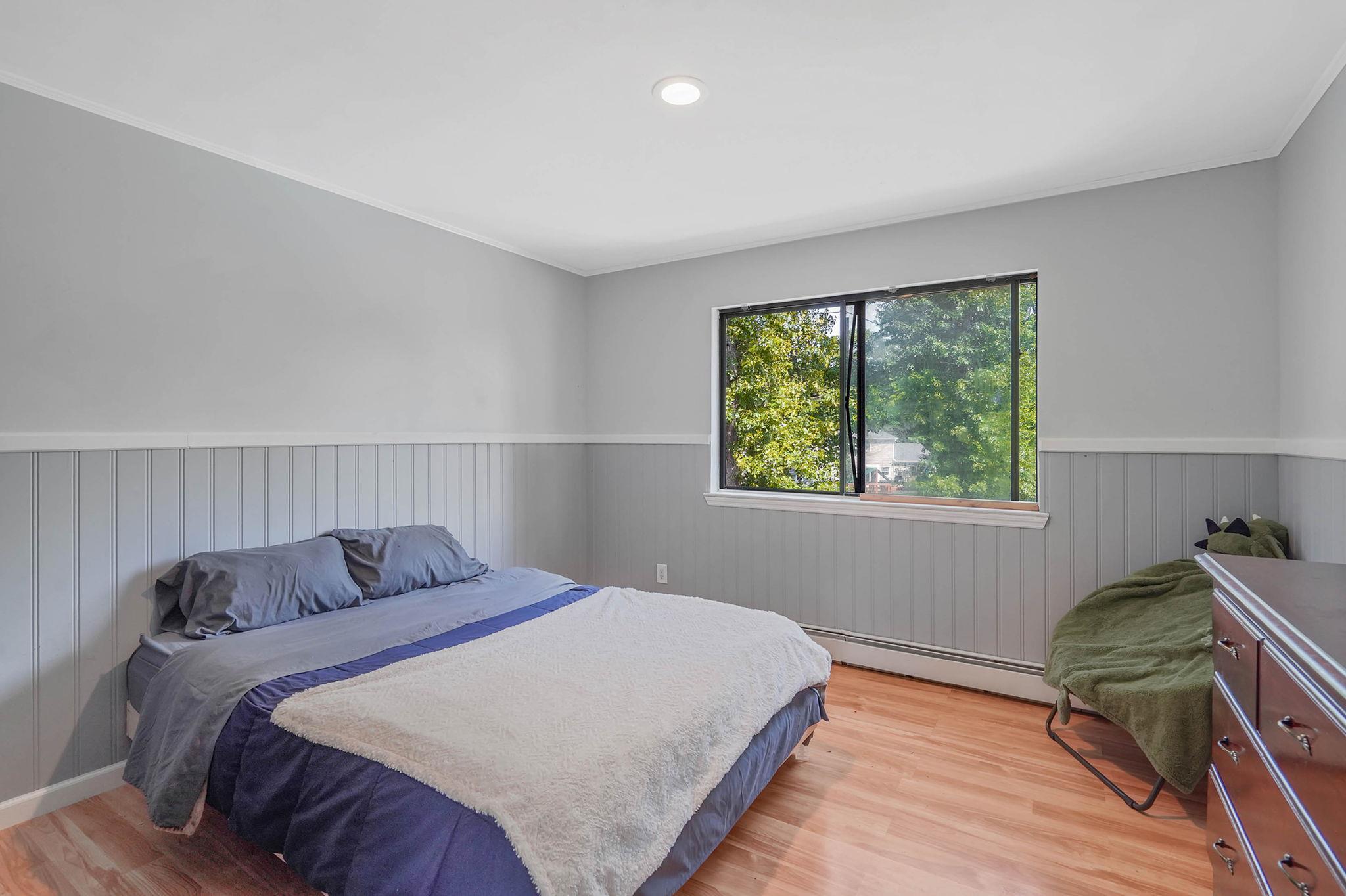 318 Sheep Pasture Road, East Setauket, NY 11733