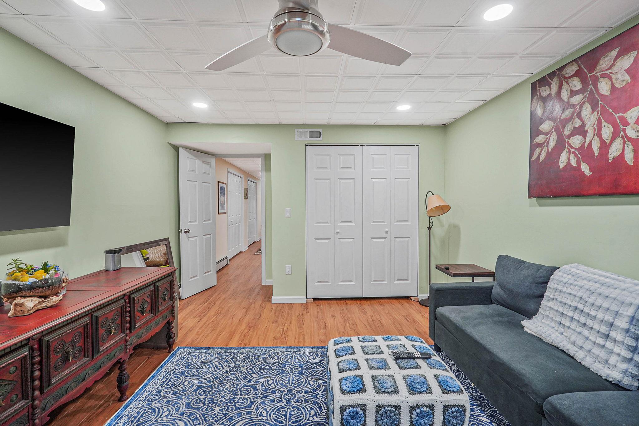 318 Sheep Pasture Road, East Setauket, NY 11733