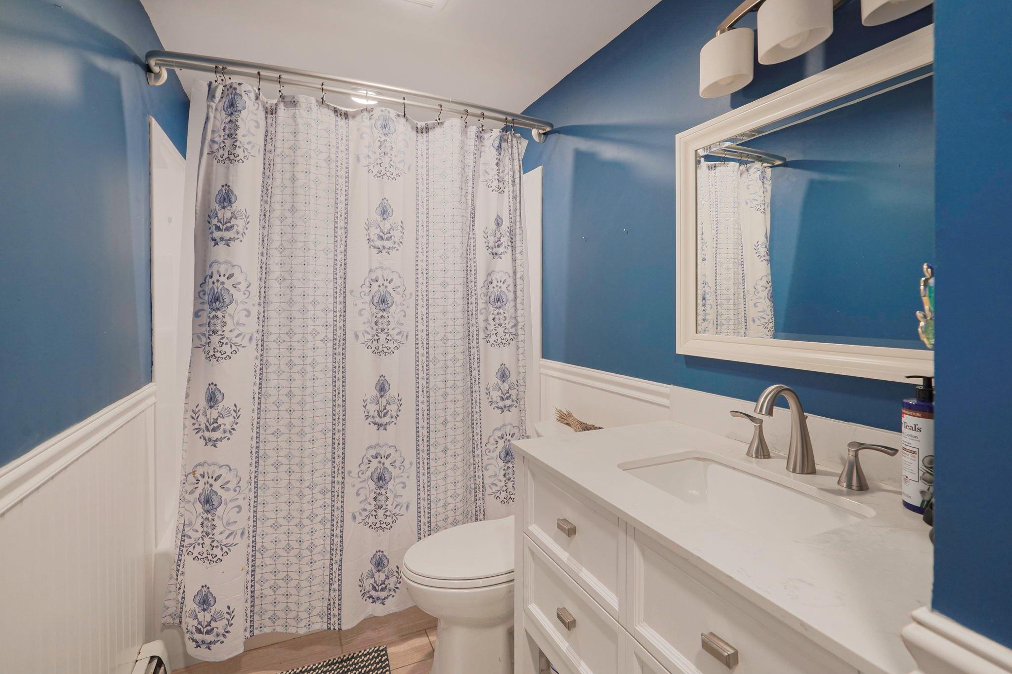 318 Sheep Pasture Road, East Setauket, NY 11733