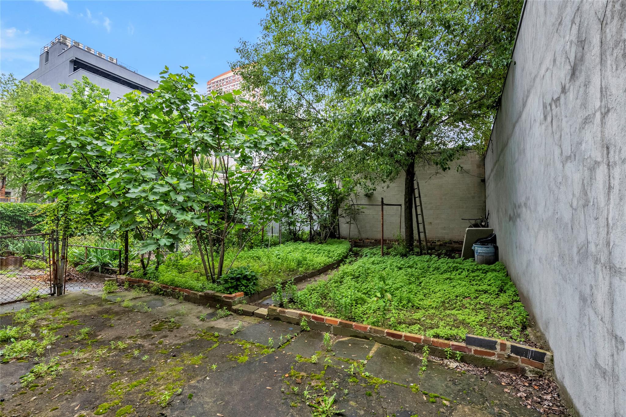 5-17 51st Avenue, Long Island City, NY 11101