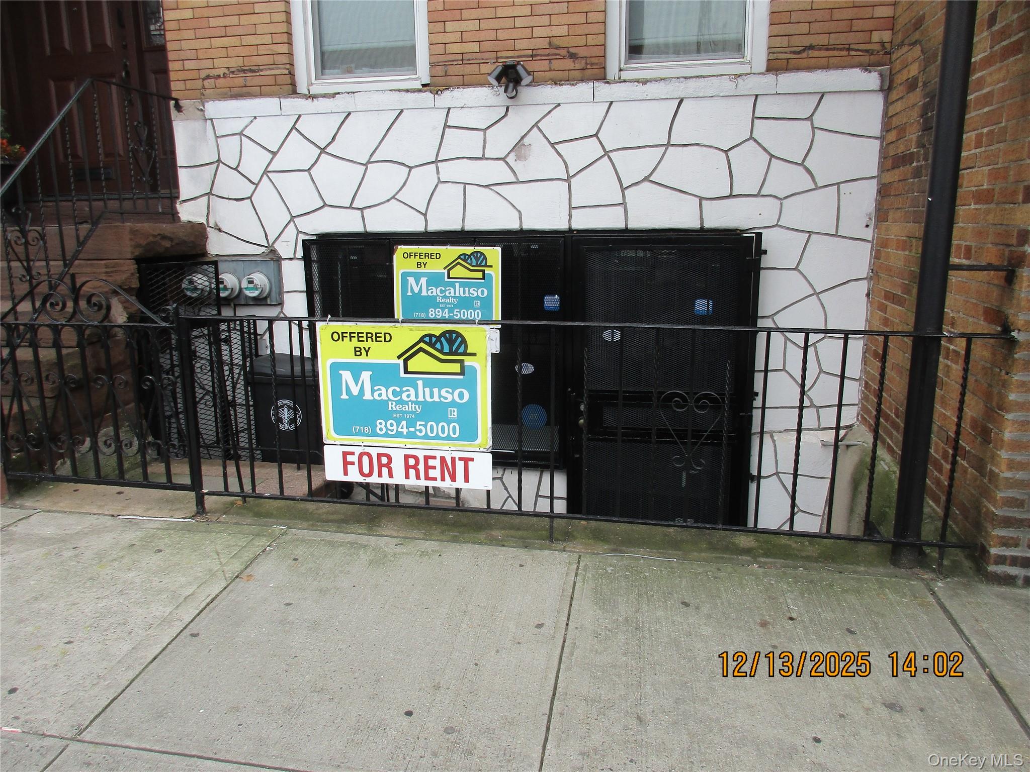75-08 Metropolitan Avenue # lower, Middle Village, NY 11379