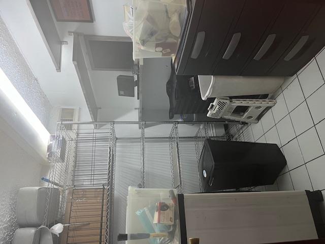 75-08 Metropolitan Avenue # lower, Middle Village, NY 11379