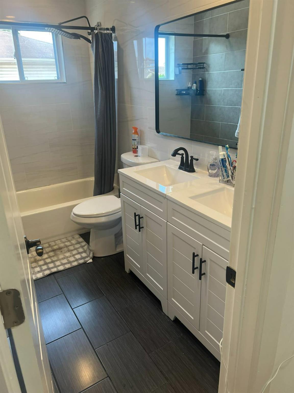 1095 Lynn Place, Woodmere, NY 11598