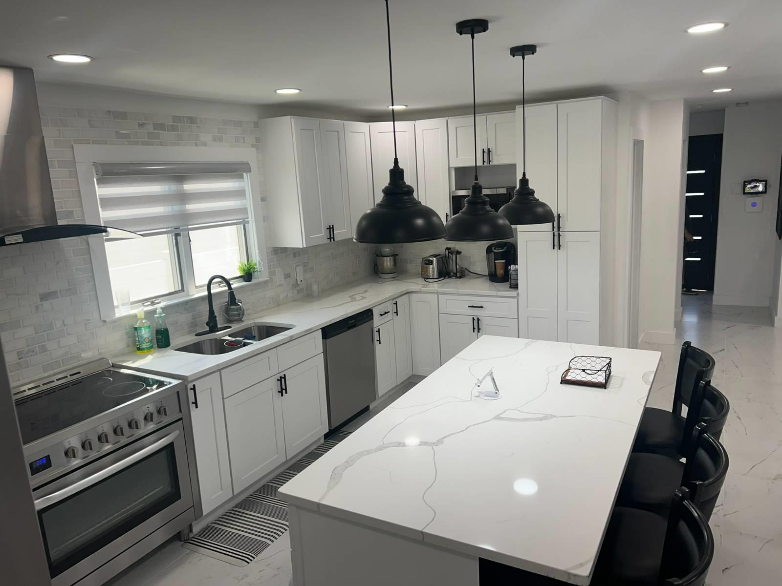 1095 Lynn Place, Woodmere, NY 11598