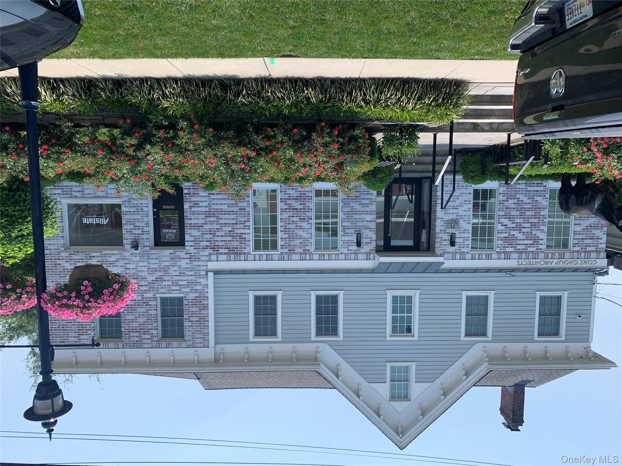 71 W Main Street, Oyster Bay, NY 11771