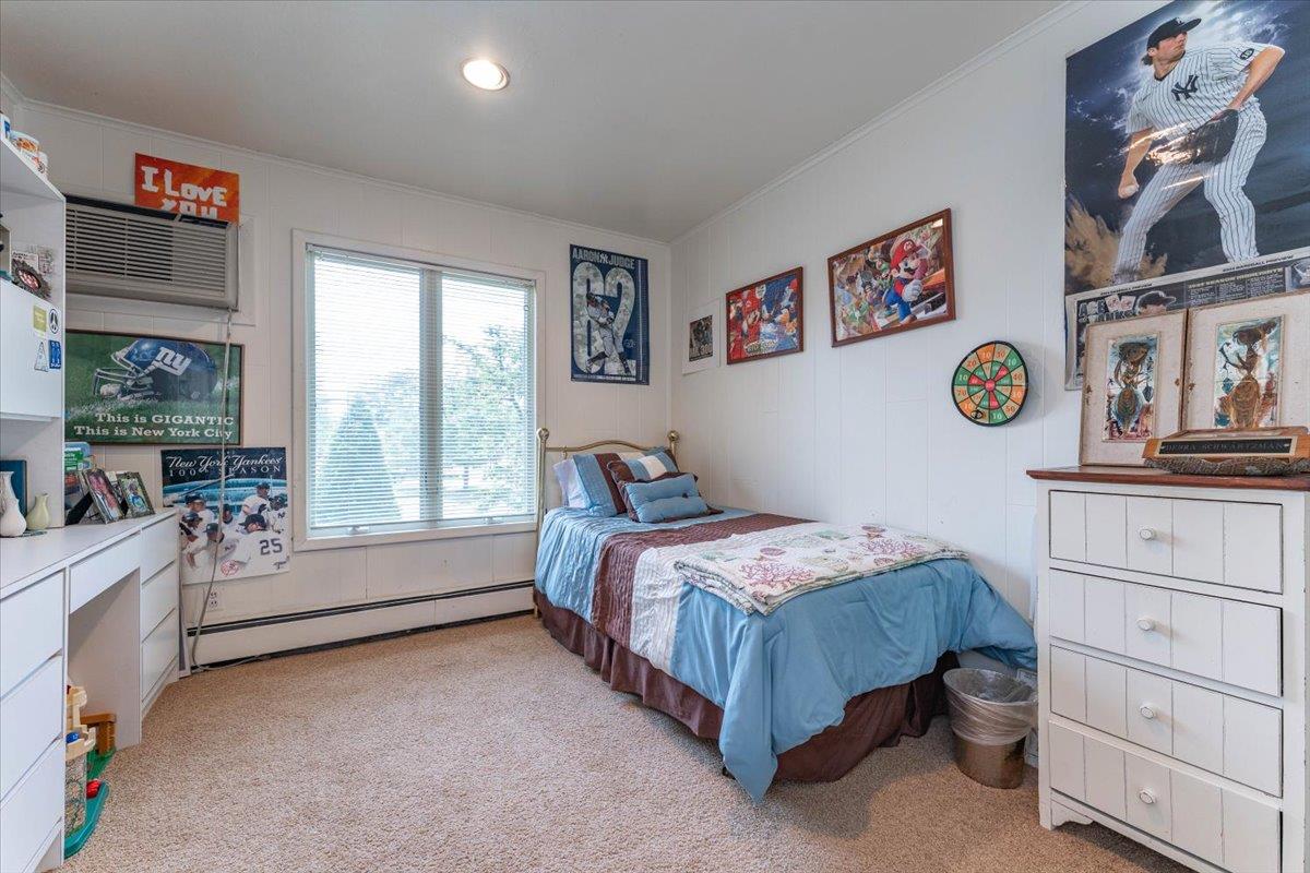 528 Longacre Avenue, Woodmere, NY 11598