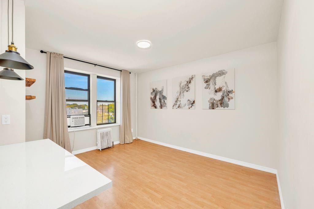 7401 4th Avenue # E7, Brooklyn, NY 11209