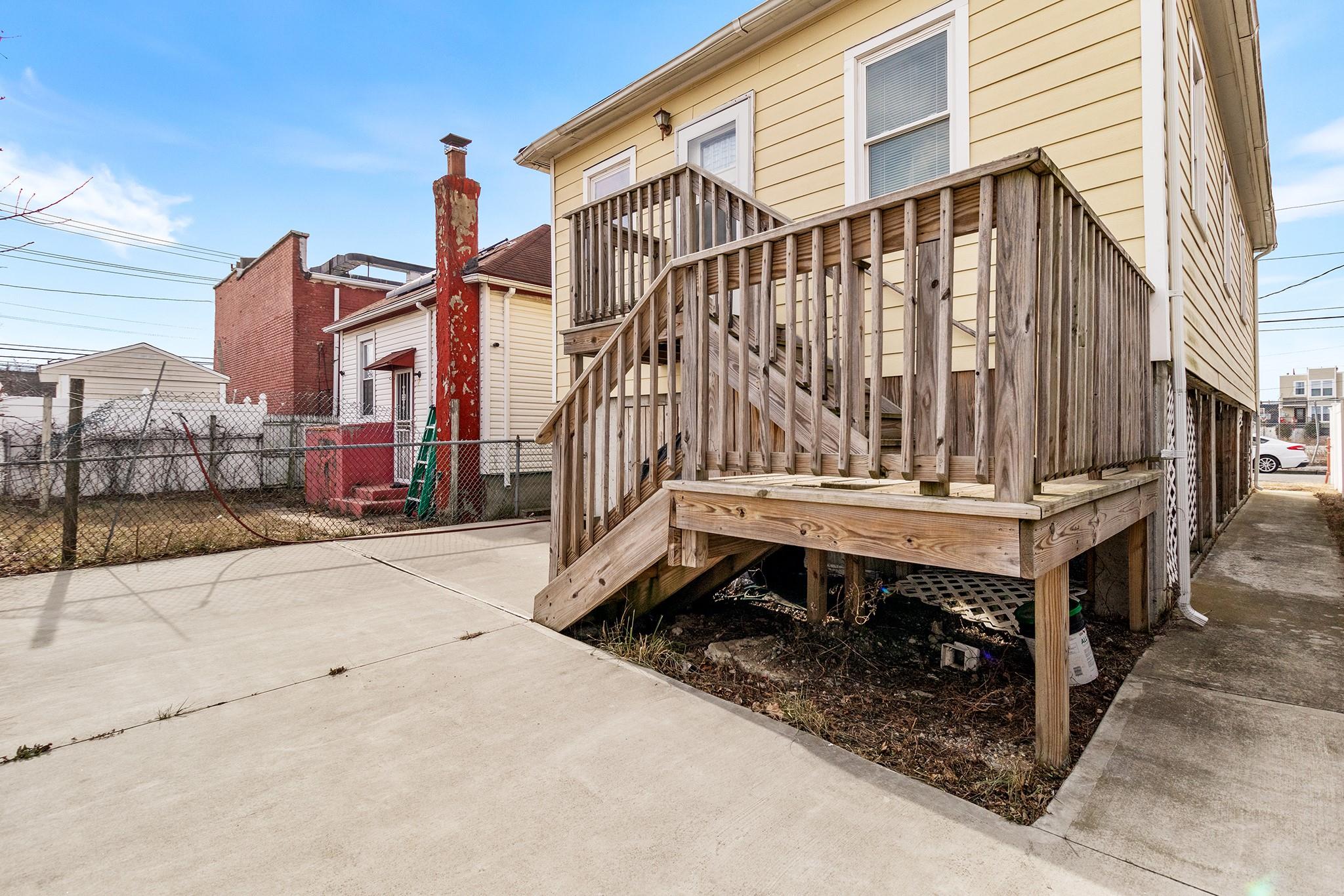 310 Beach 39th Street, Far Rockaway, NY 11691