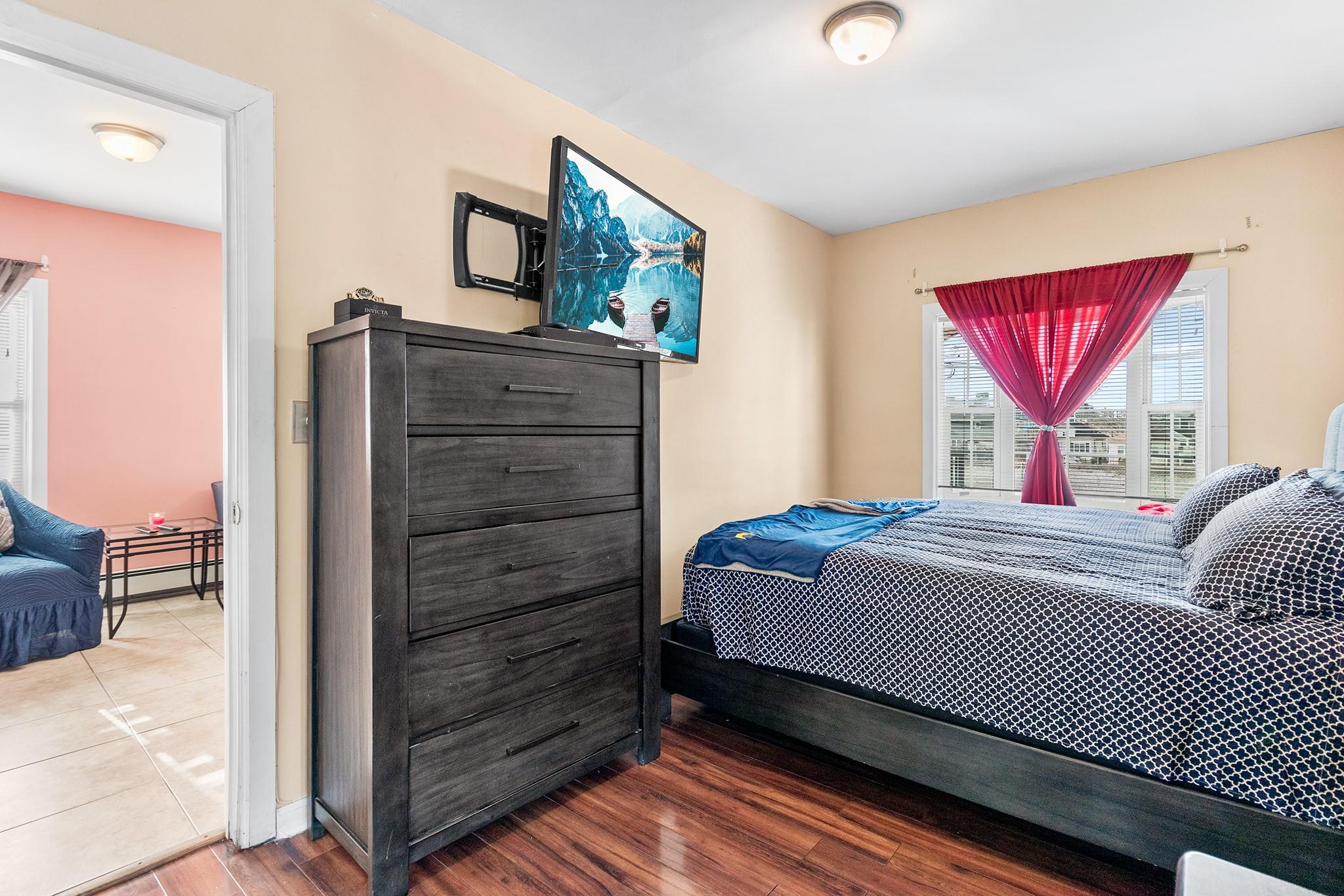 310 Beach 39th Street, Far Rockaway, NY 11691