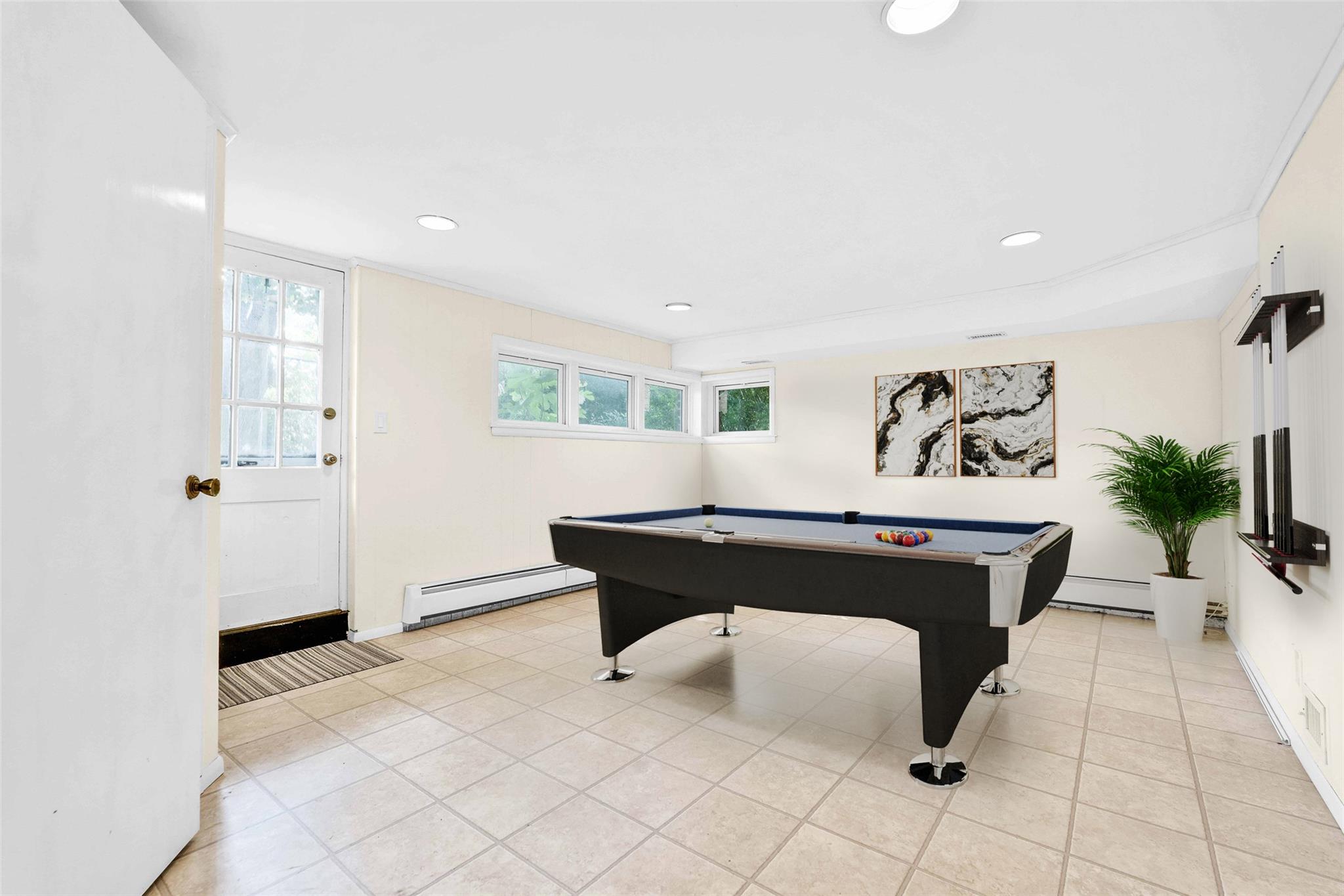 906 Bromton Drive, Westbury, NY 11590