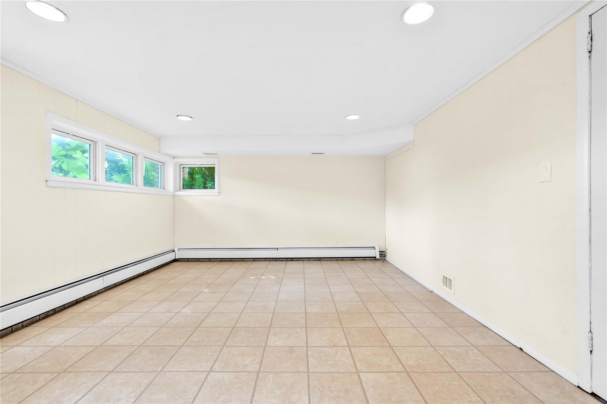 906 Bromton Drive, Westbury, NY 11590