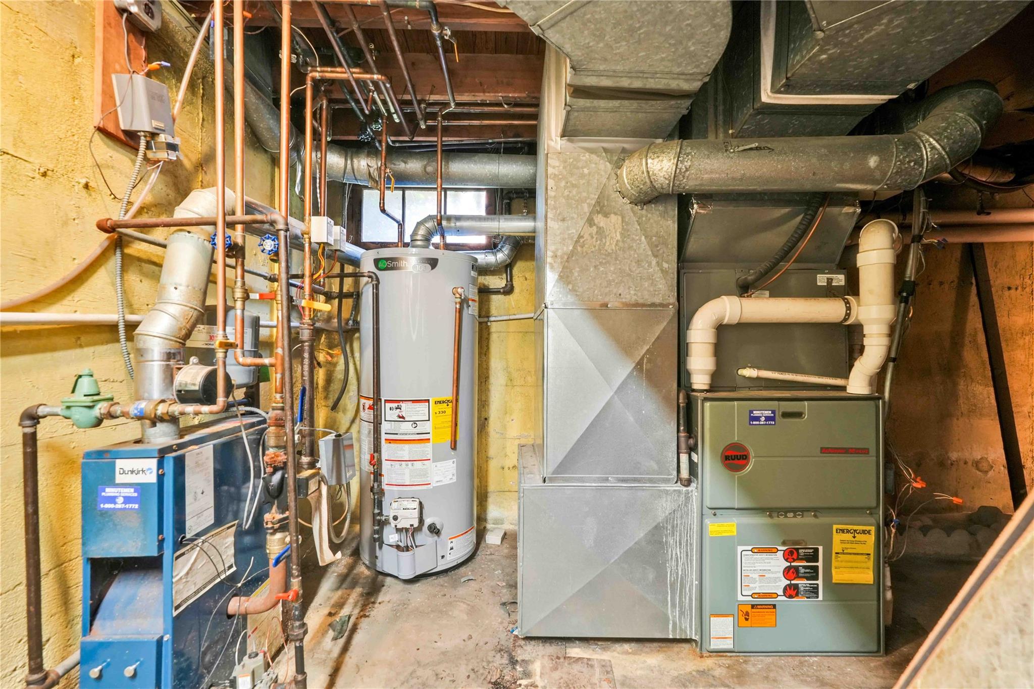 906 Bromton Drive, Westbury, NY 11590