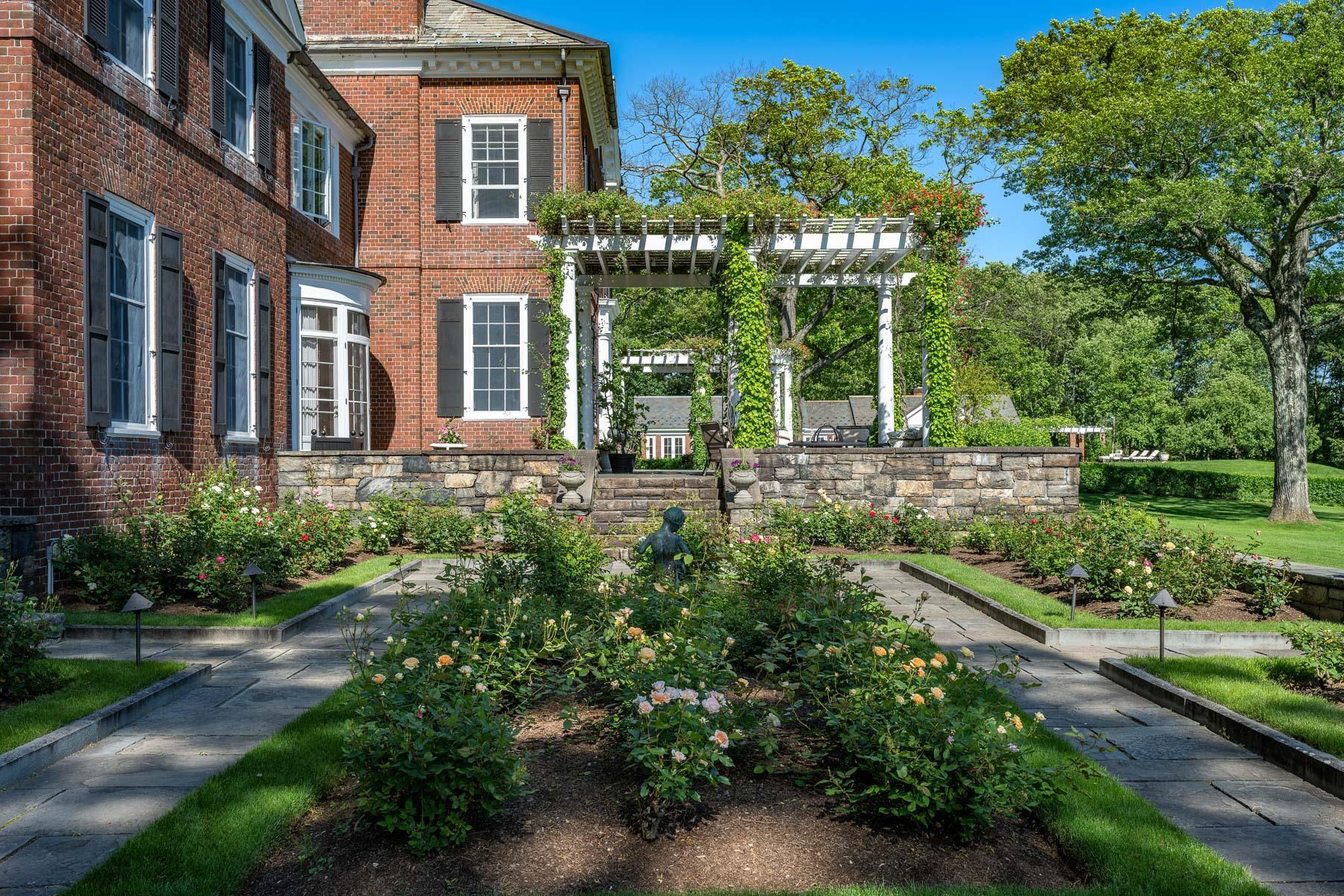 842 Sleepy Hollow Road, Briarcliff Manor, NY 10510