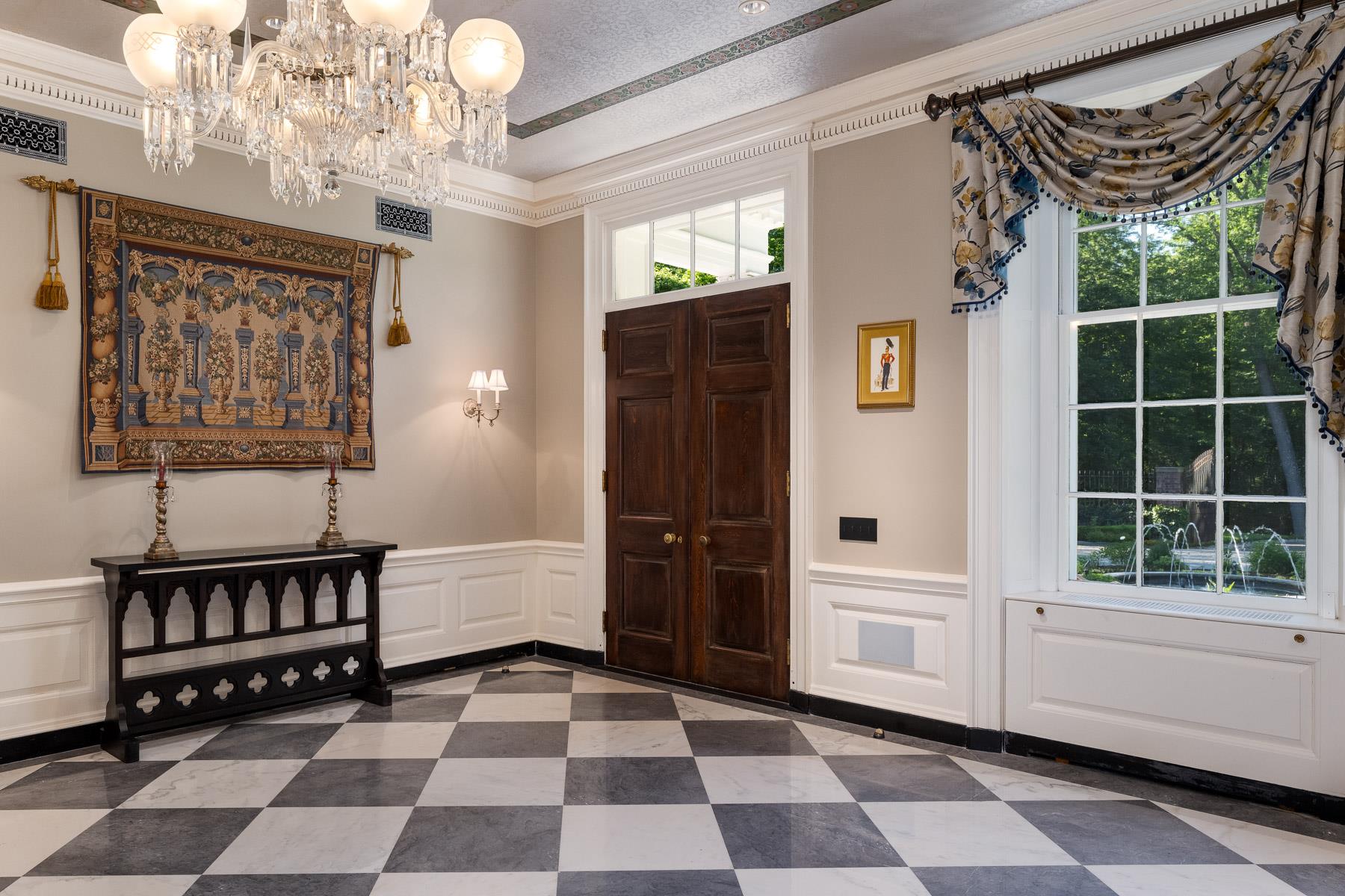 842 Sleepy Hollow Road, Briarcliff Manor, NY 10510