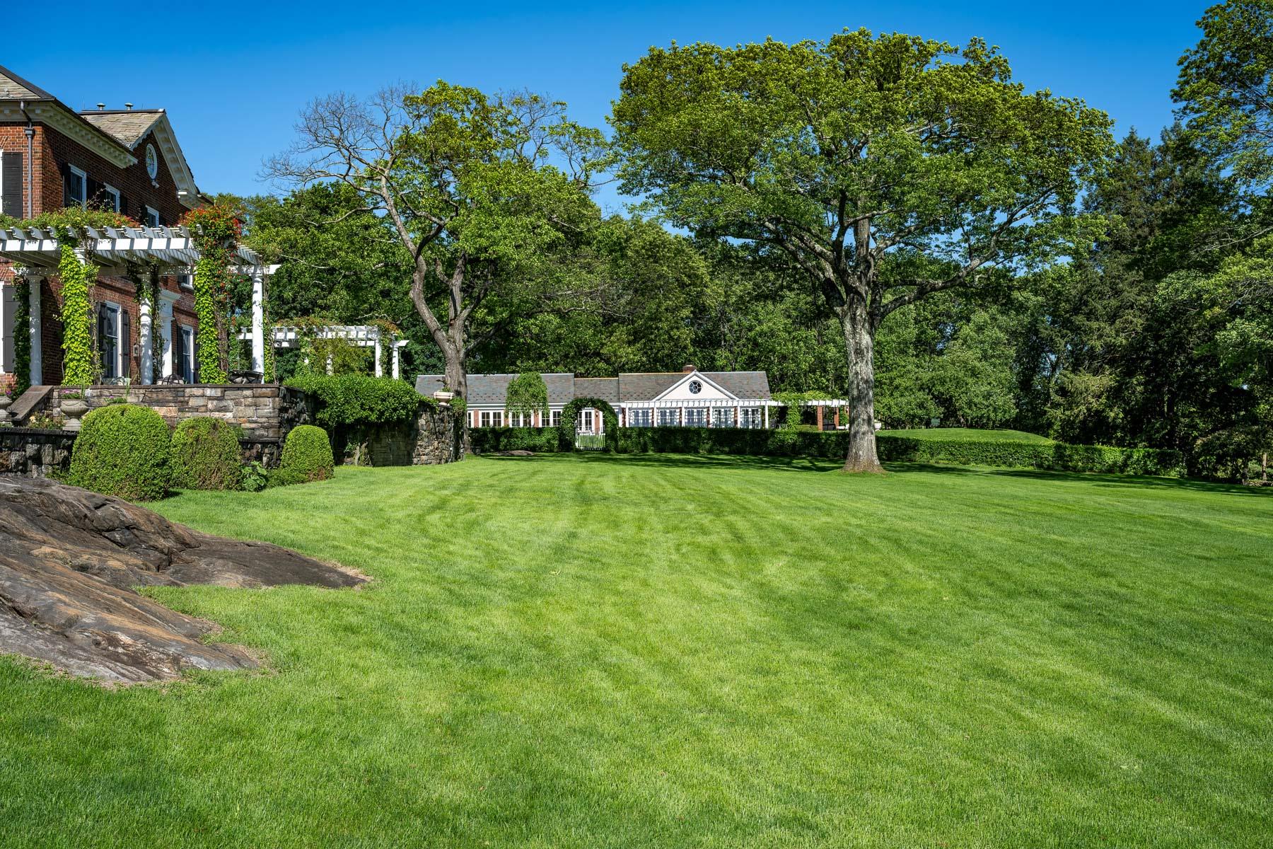 842 Sleepy Hollow Road, Briarcliff Manor, NY 10510