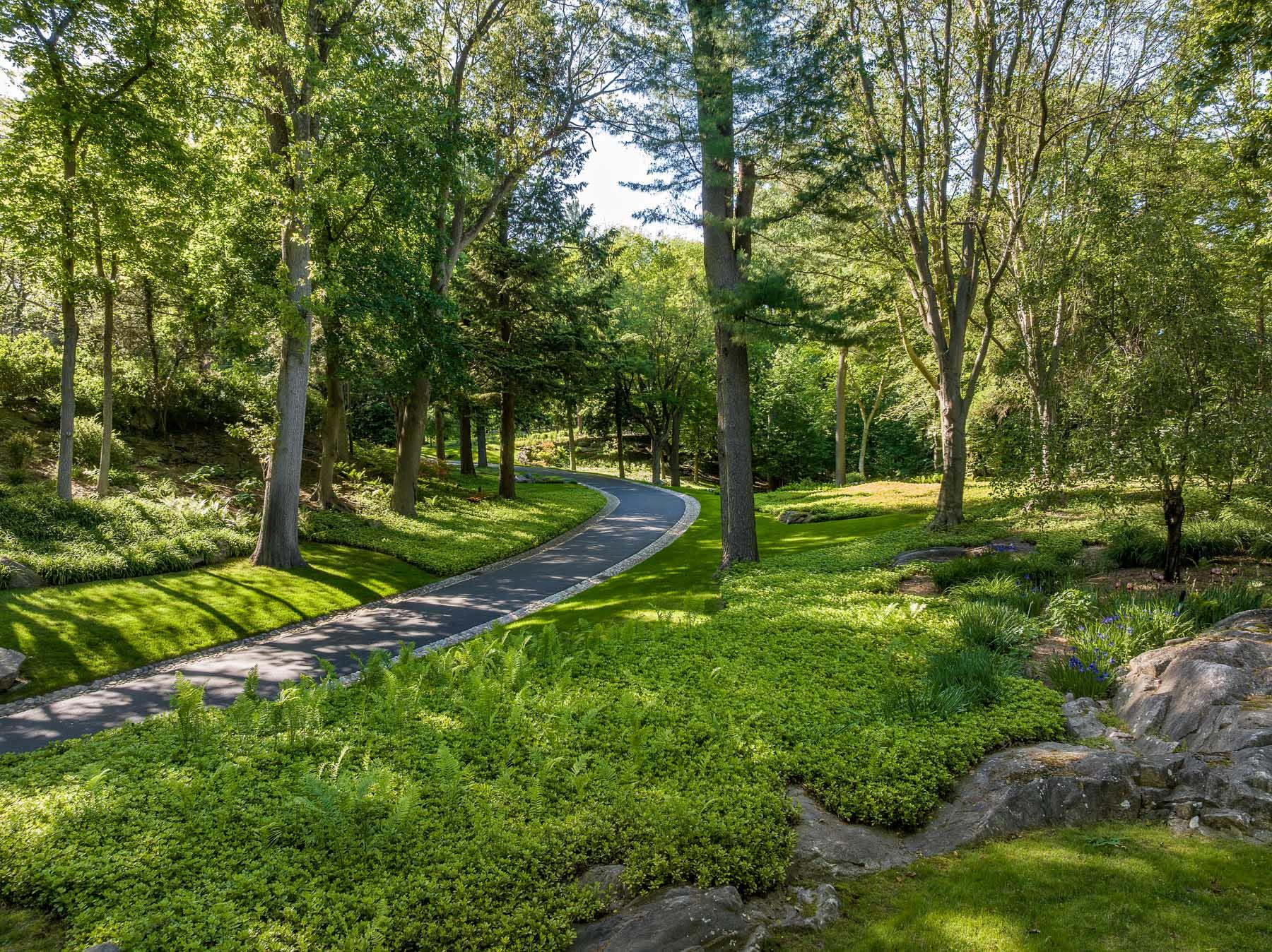 842 Sleepy Hollow Road, Briarcliff Manor, NY 10510