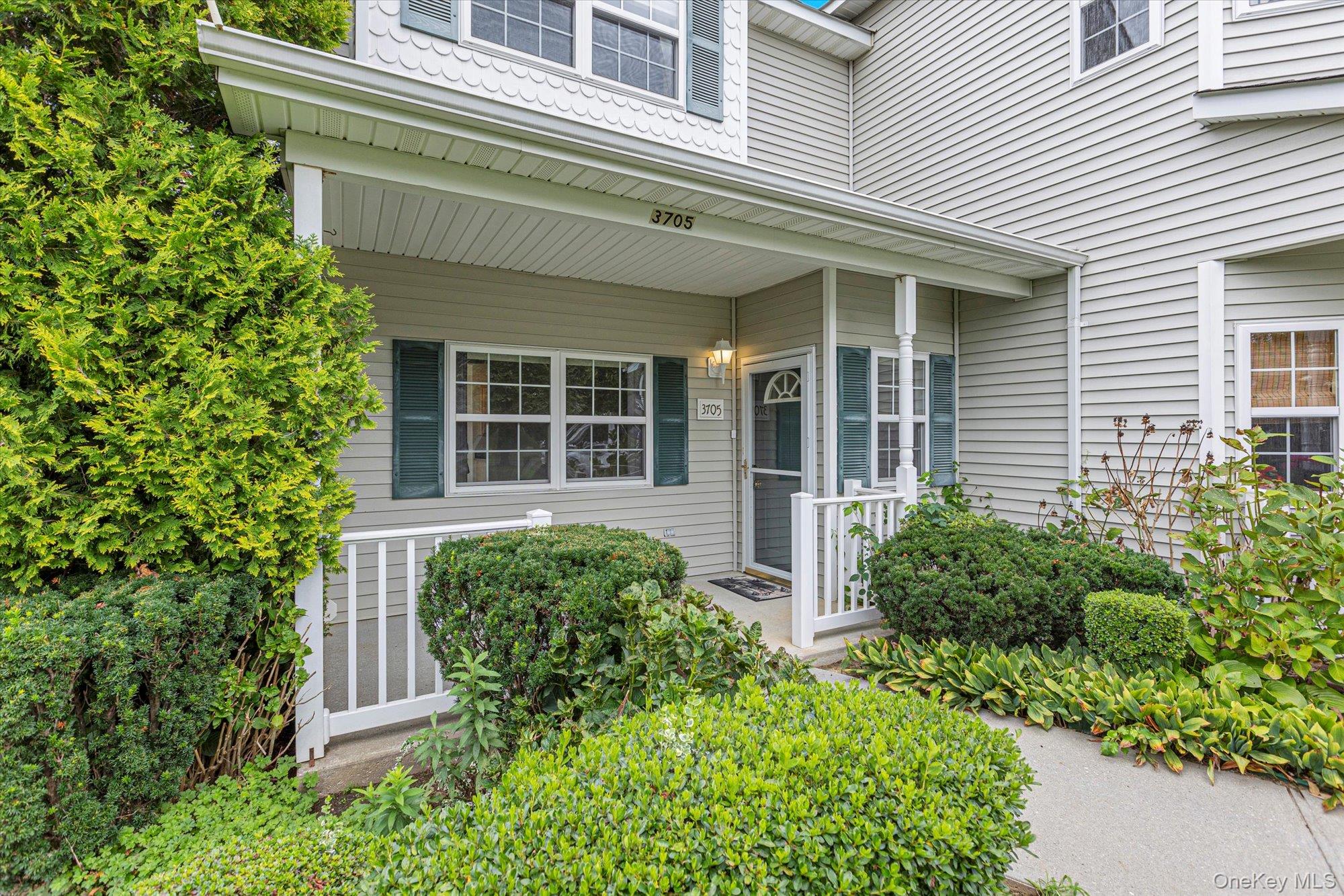 3705 Amen Corner, Riverhead, NY 11901