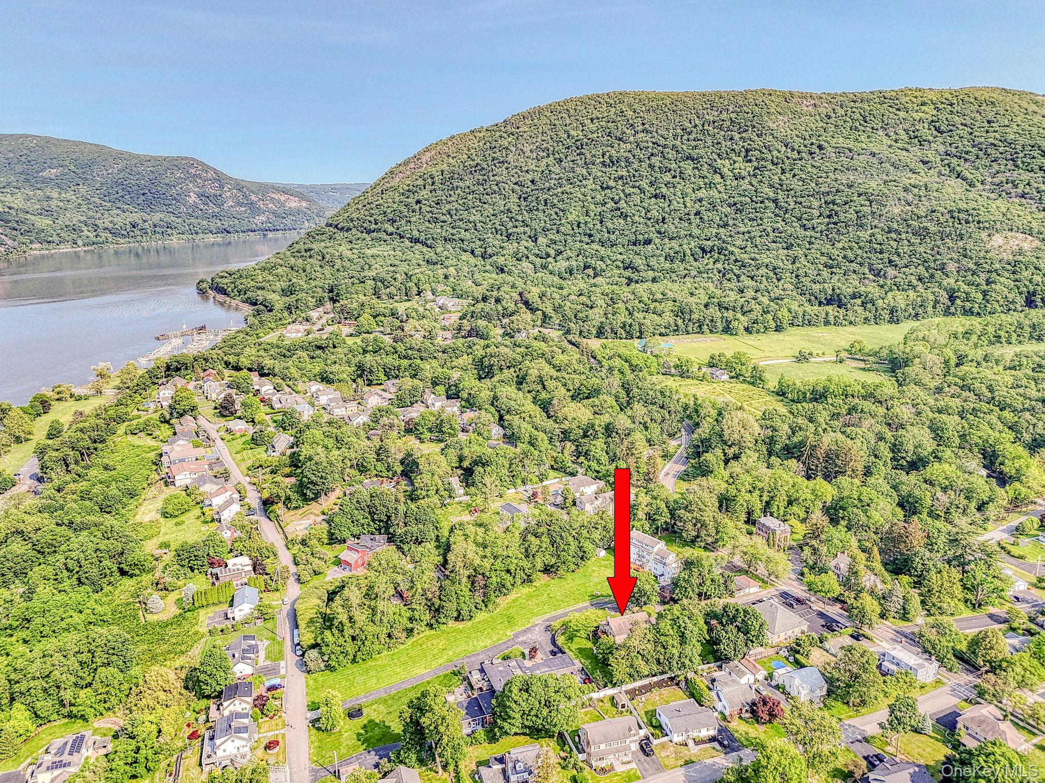 6 Riverside Drive, Cornwall On Hudson, NY 12520