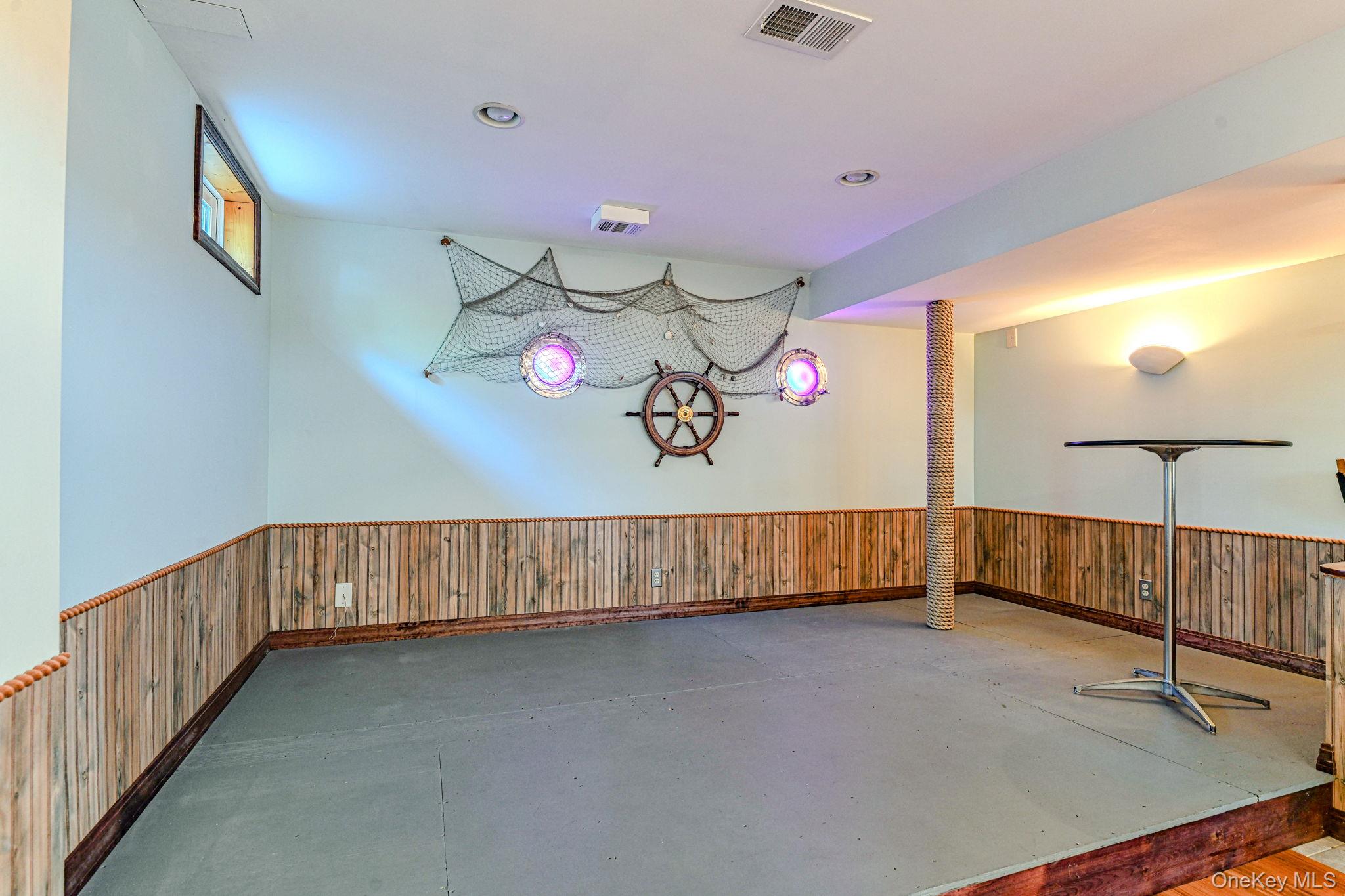 6 Riverside Drive, Cornwall On Hudson, NY 12520