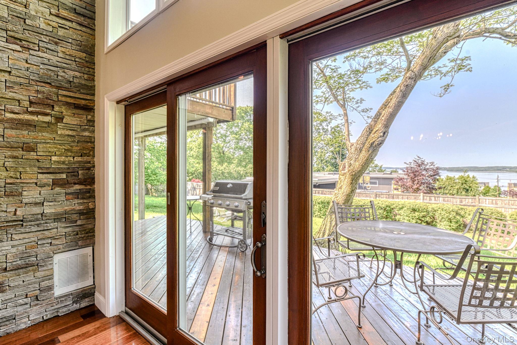 6 Riverside Drive, Cornwall On Hudson, NY 12520