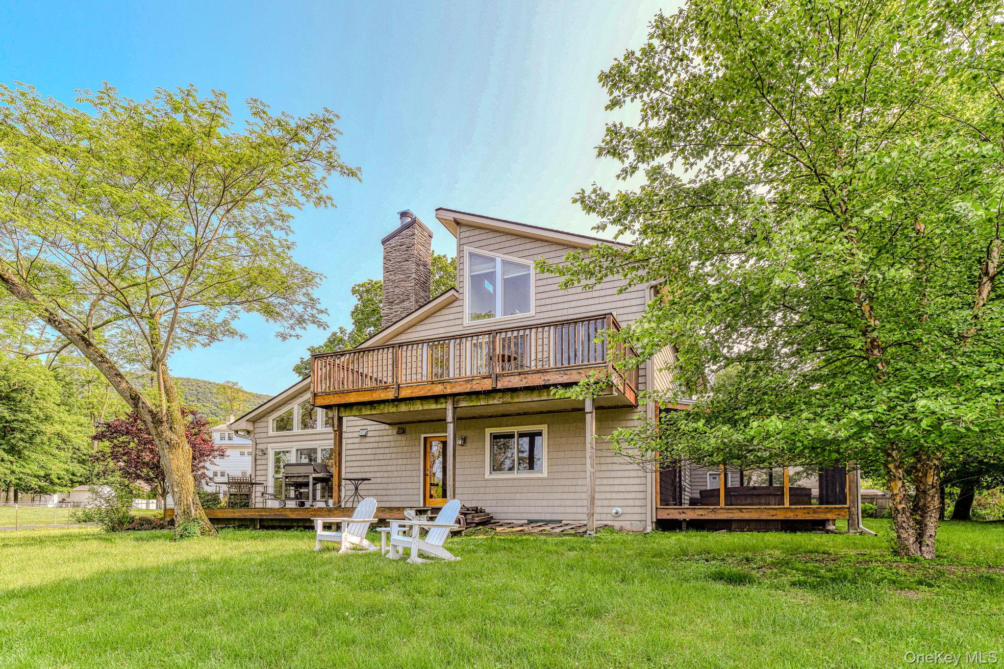 6 Riverside Drive, Cornwall On Hudson, NY 12520