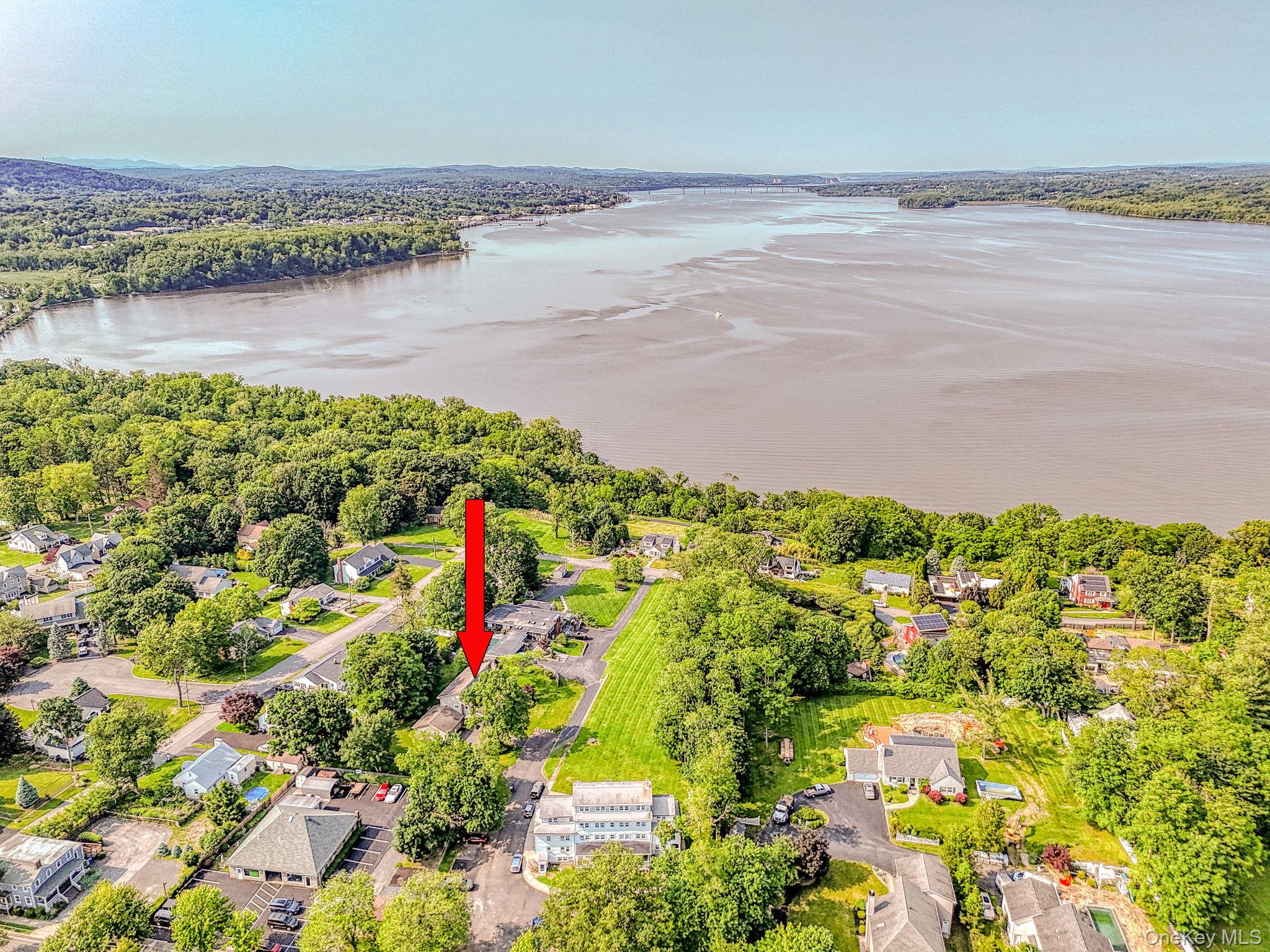 6 Riverside Drive, Cornwall On Hudson, NY 12520