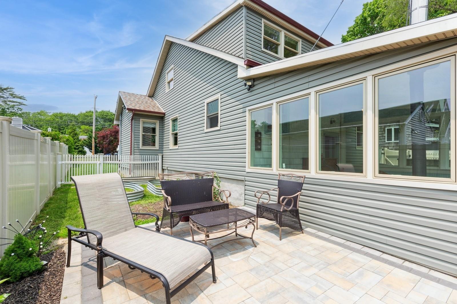 15 Orchard Road, East Patchogue, NY 11772