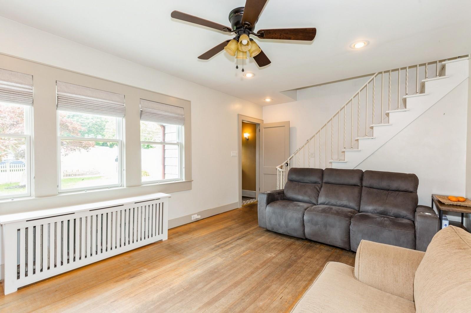 15 Orchard Road, East Patchogue, NY 11772