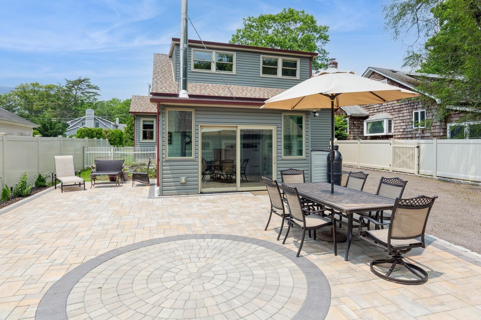 15 Orchard Road, East Patchogue, NY 11772